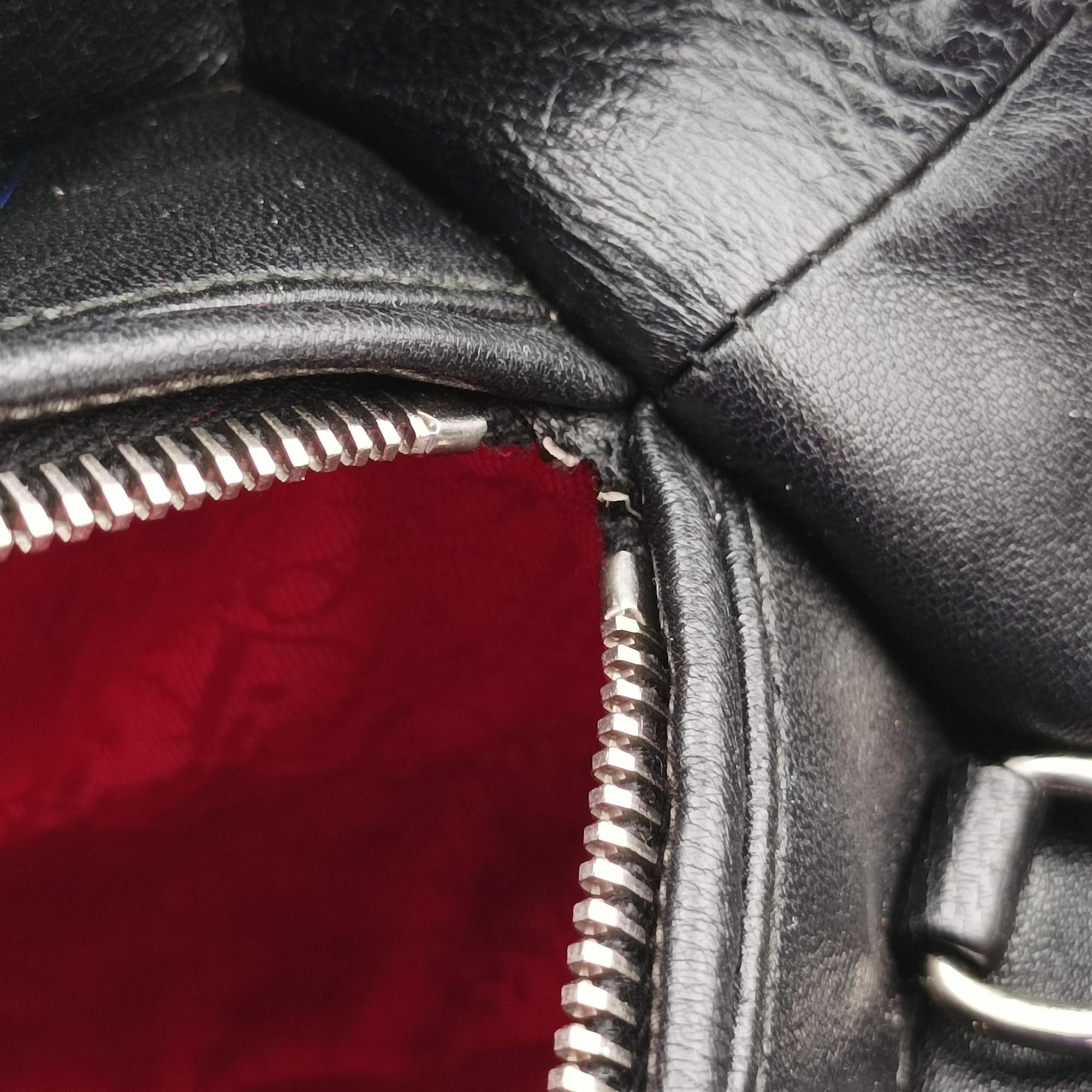 Pre-owned Christian Dior Lady Dior Black lambskin  shoulderbag | stylenewstar