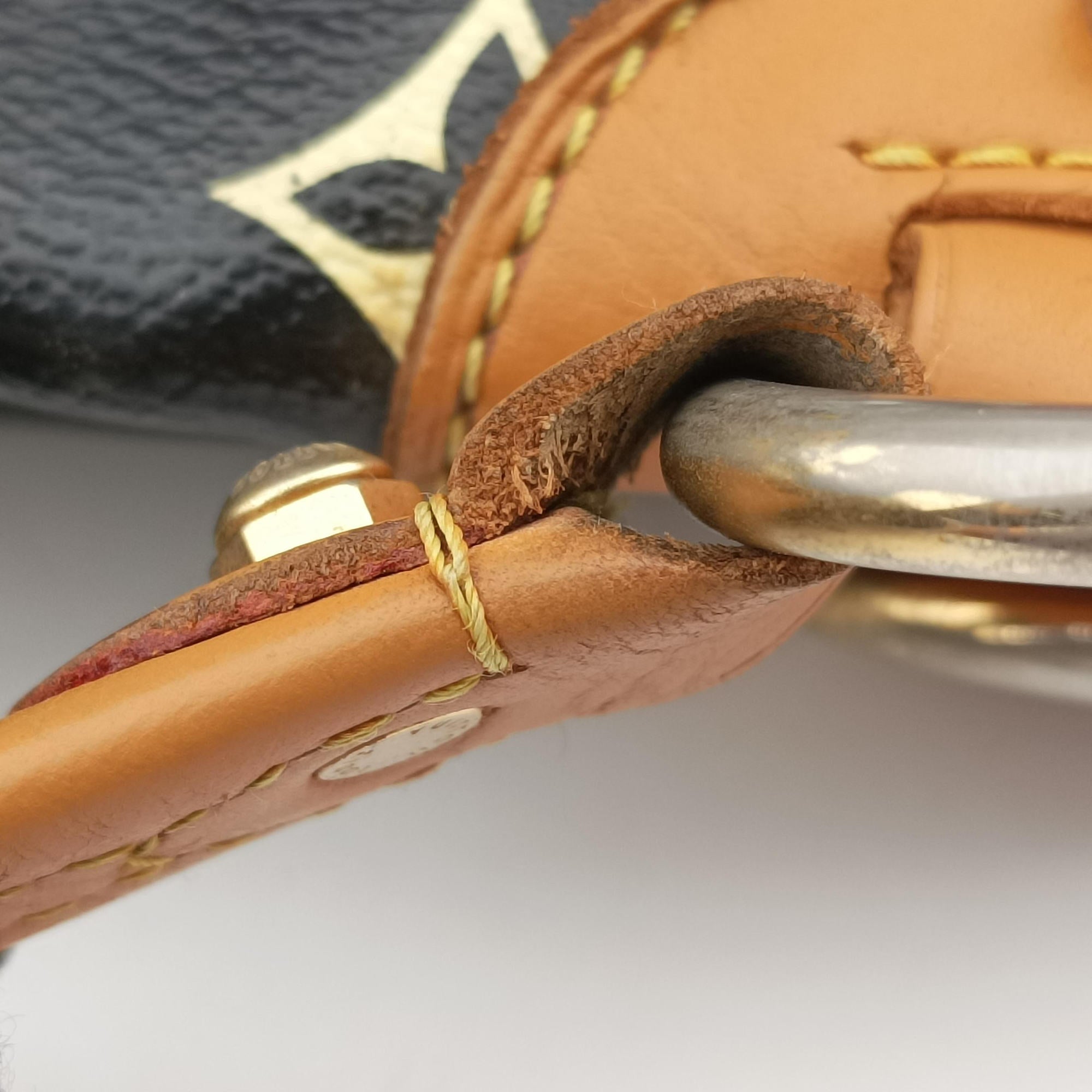 Vintage Louis Vuitton CLAUDIA Noir Monogram Multicolor M40194 shoulderbag | stylenewstar