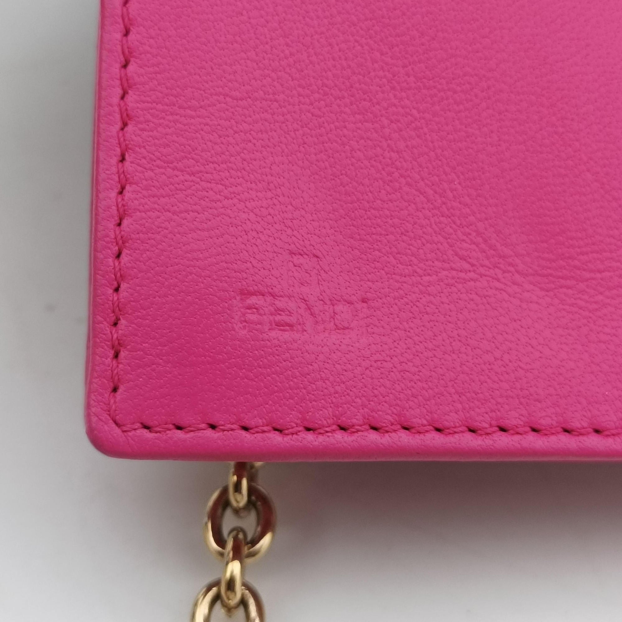 Pre-owned Fendi Embossed Logo Rose Leather 8M0219 shoulderbag | stylenewstar