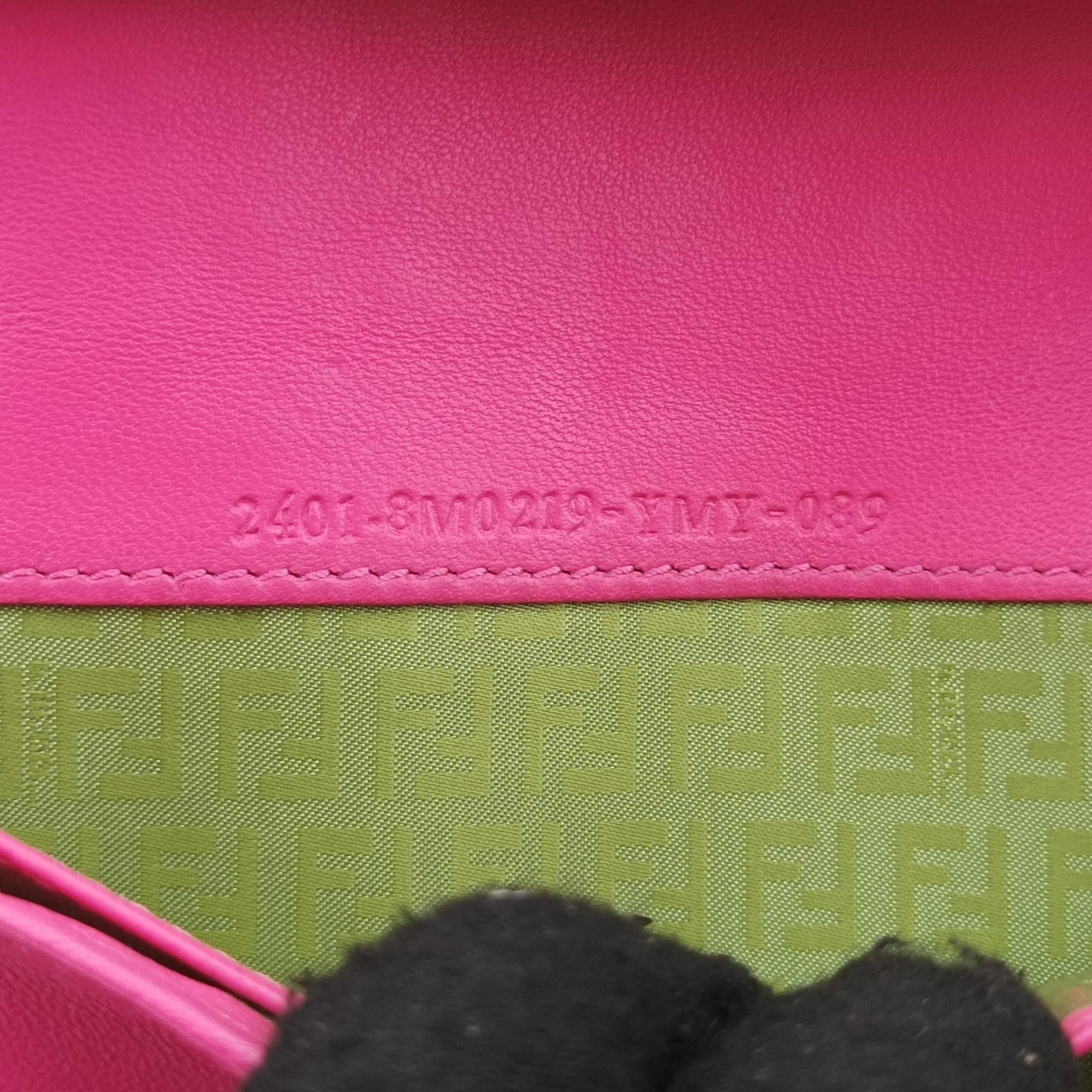 Pre-owned Fendi Embossed Logo Rose Leather 8M0219 shoulderbag | stylenewstar