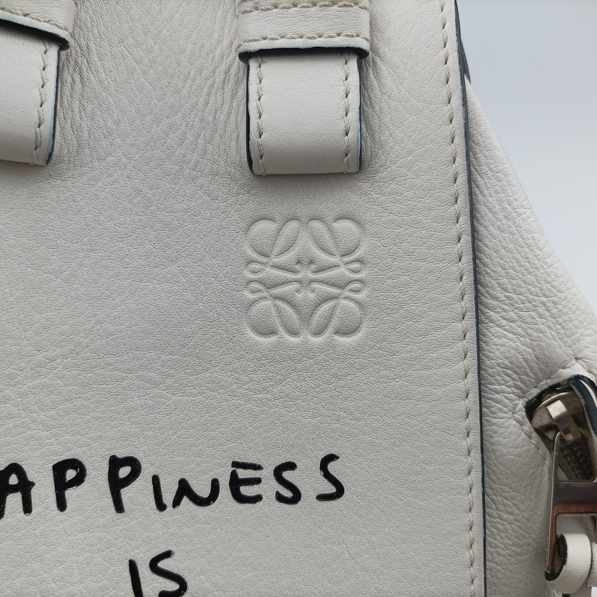 Pre-owned Loewe Hammock White Leather  shoulderbag | stylenewstar