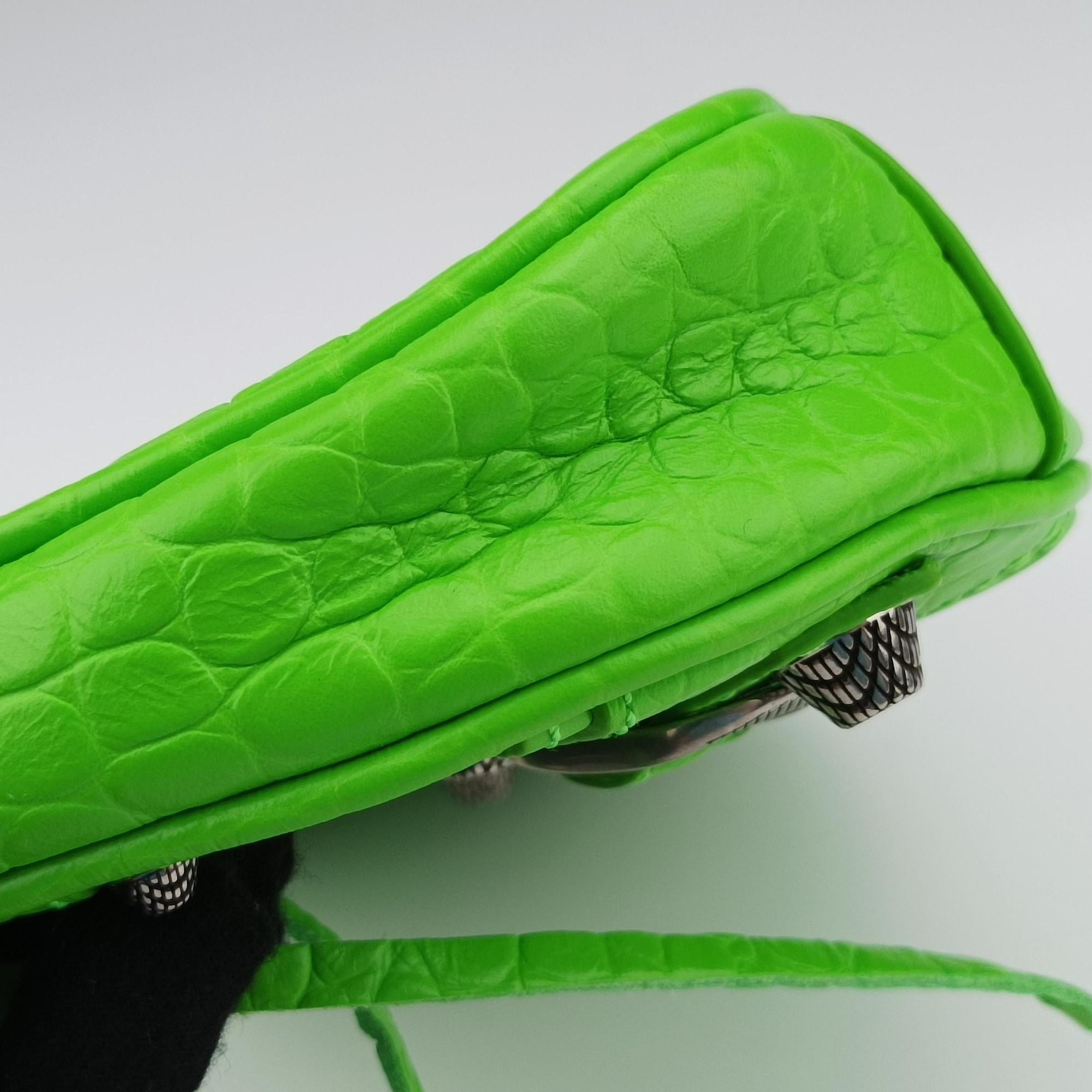 Vintage Balenciaga Le Cagole Green lambskin  shoulderbag | stylenewstar