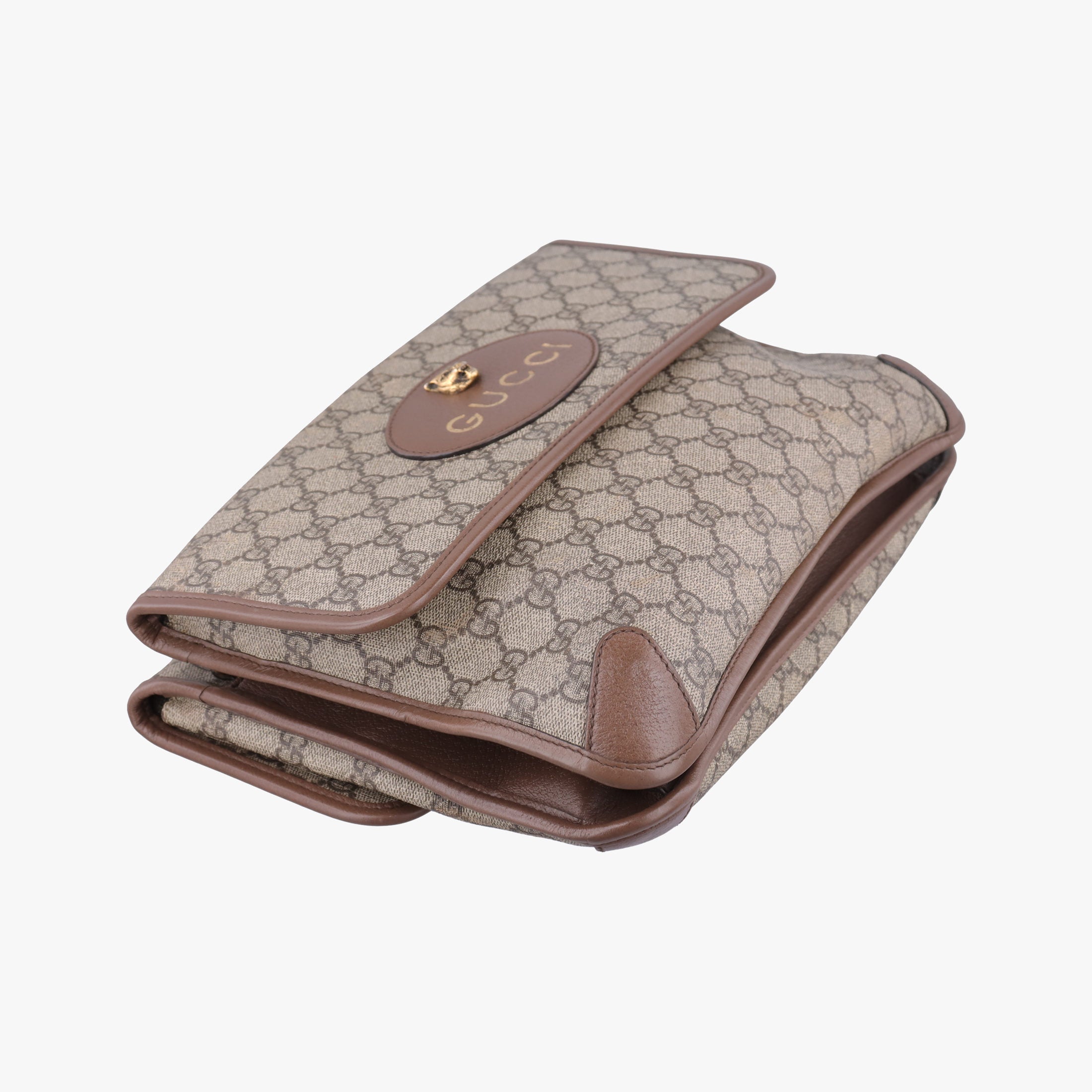 Pre-owned Gucci NEO VINTAGE GG Supreme Beige×red×green PVC coated canvas 495654 bum bag/waist bag | stylenewstar