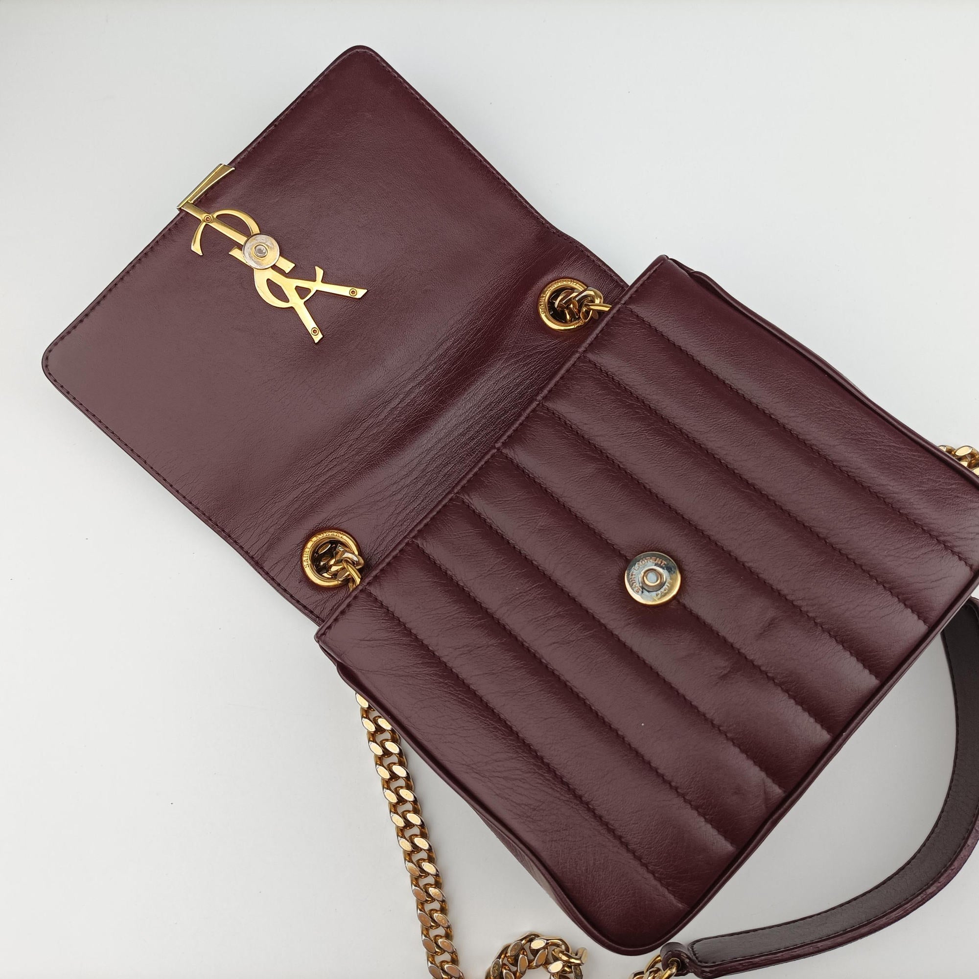 Secondhand Yves Saint Laurent VICKY Burgundy Leather 532612 shoulderbag | stylenewstar