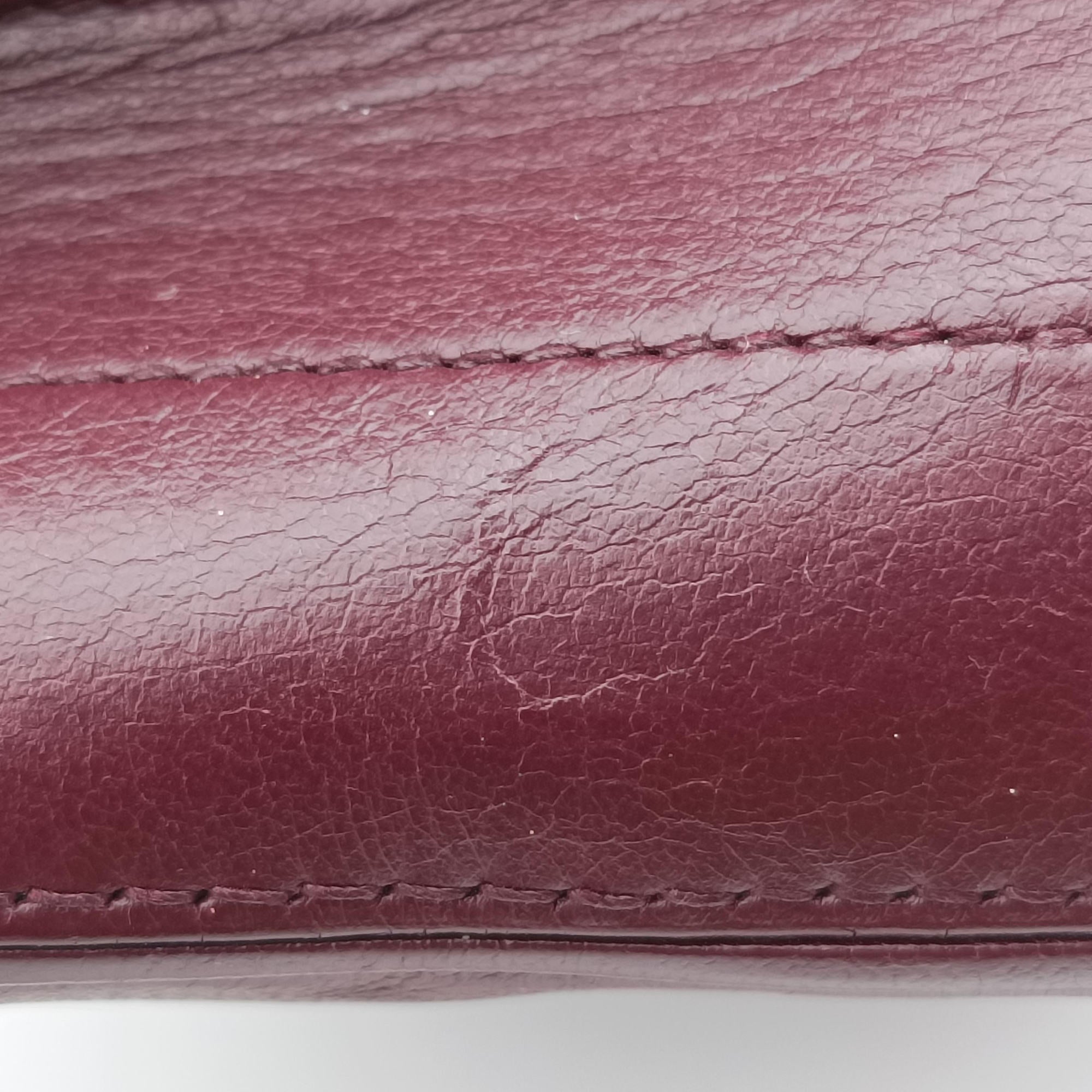 Secondhand Yves Saint Laurent VICKY Burgundy Leather 532612 shoulderbag | stylenewstar