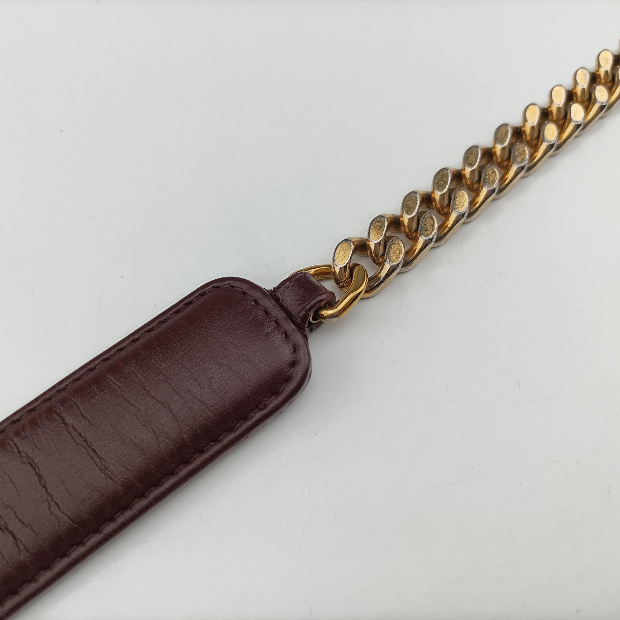 Secondhand Yves Saint Laurent VICKY Burgundy Leather 532612 shoulderbag | stylenewstar
