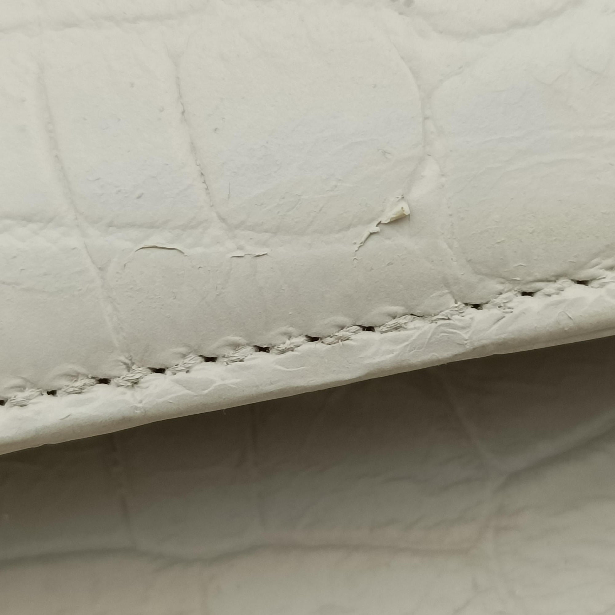 Pre-owned Yves Saint Laurent COLLEGE White Leather 428101 shoulderbag | stylenewstar