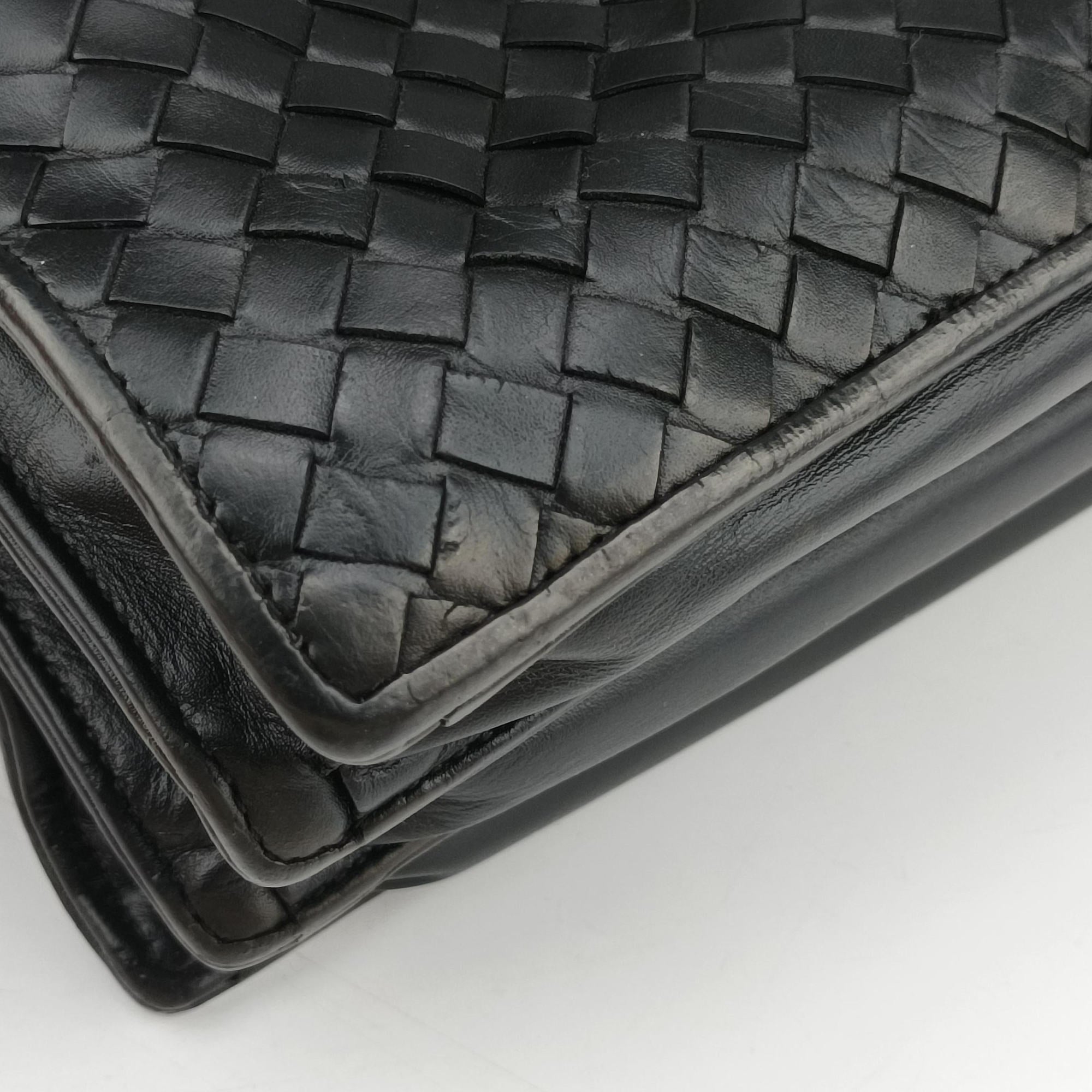 Secondhand Bottega Veneta Intrecciato Black lambskin  handbag | stylenewstar