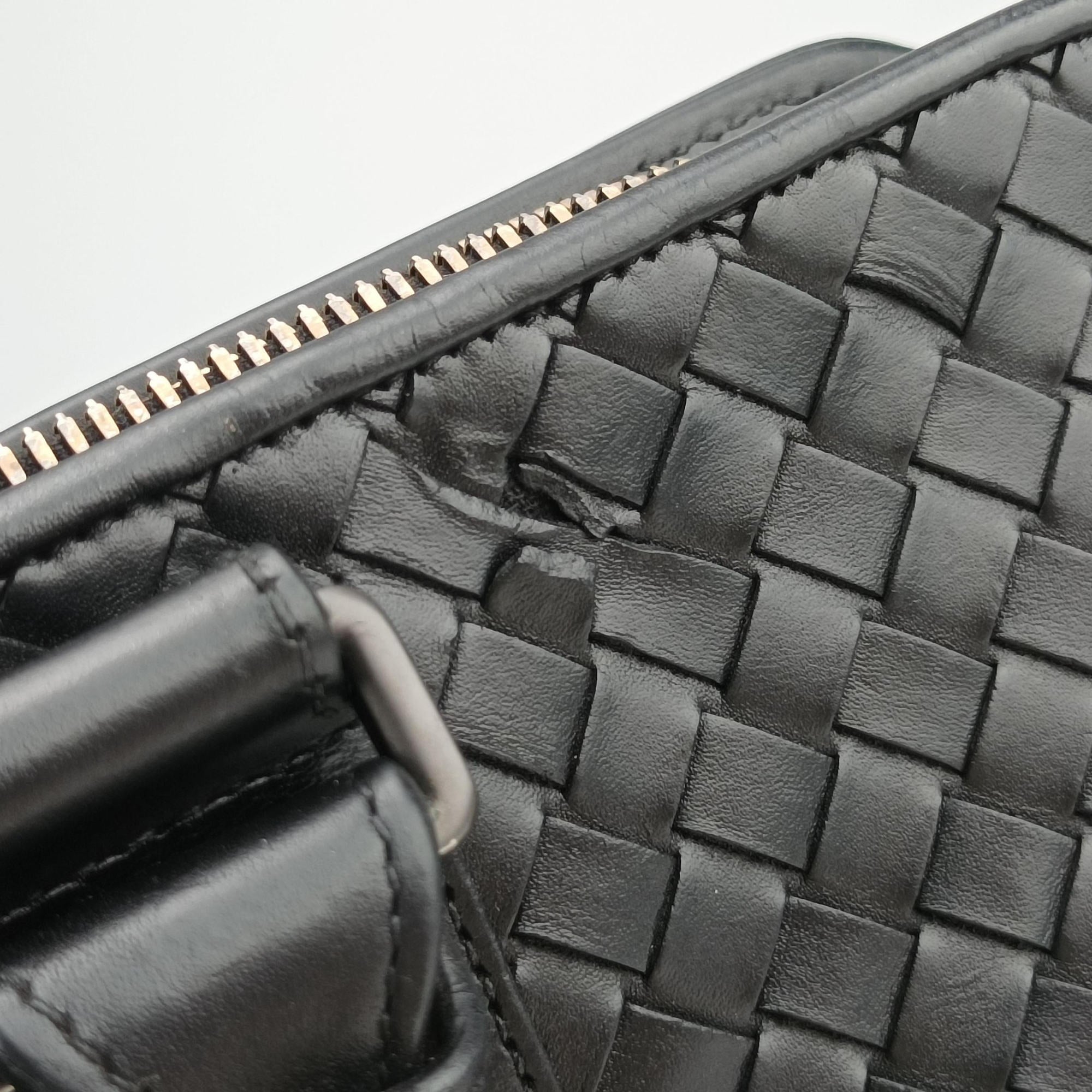 Secondhand Bottega Veneta Intrecciato Black lambskin  handbag | stylenewstar