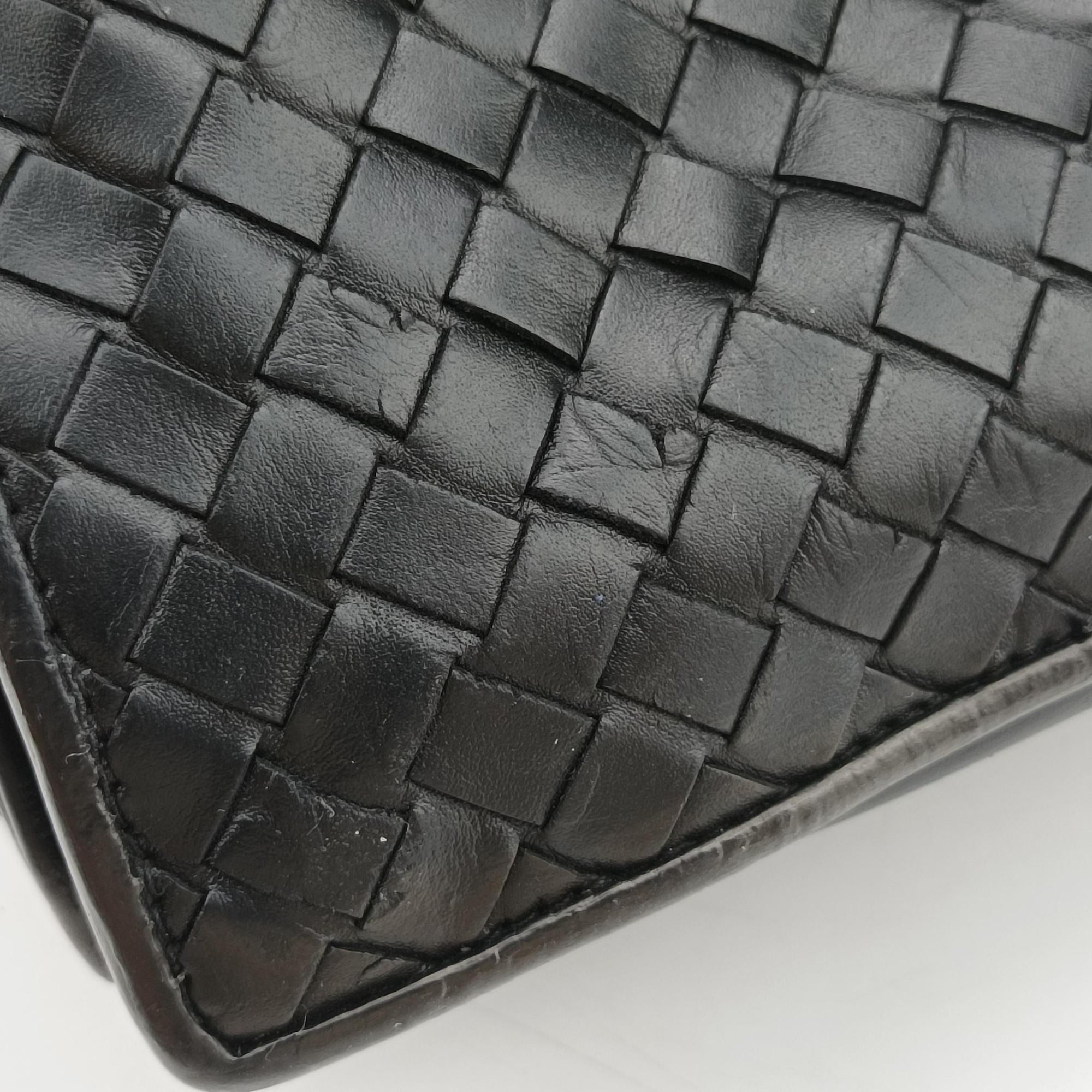Secondhand Bottega Veneta Intrecciato Black lambskin  handbag | stylenewstar