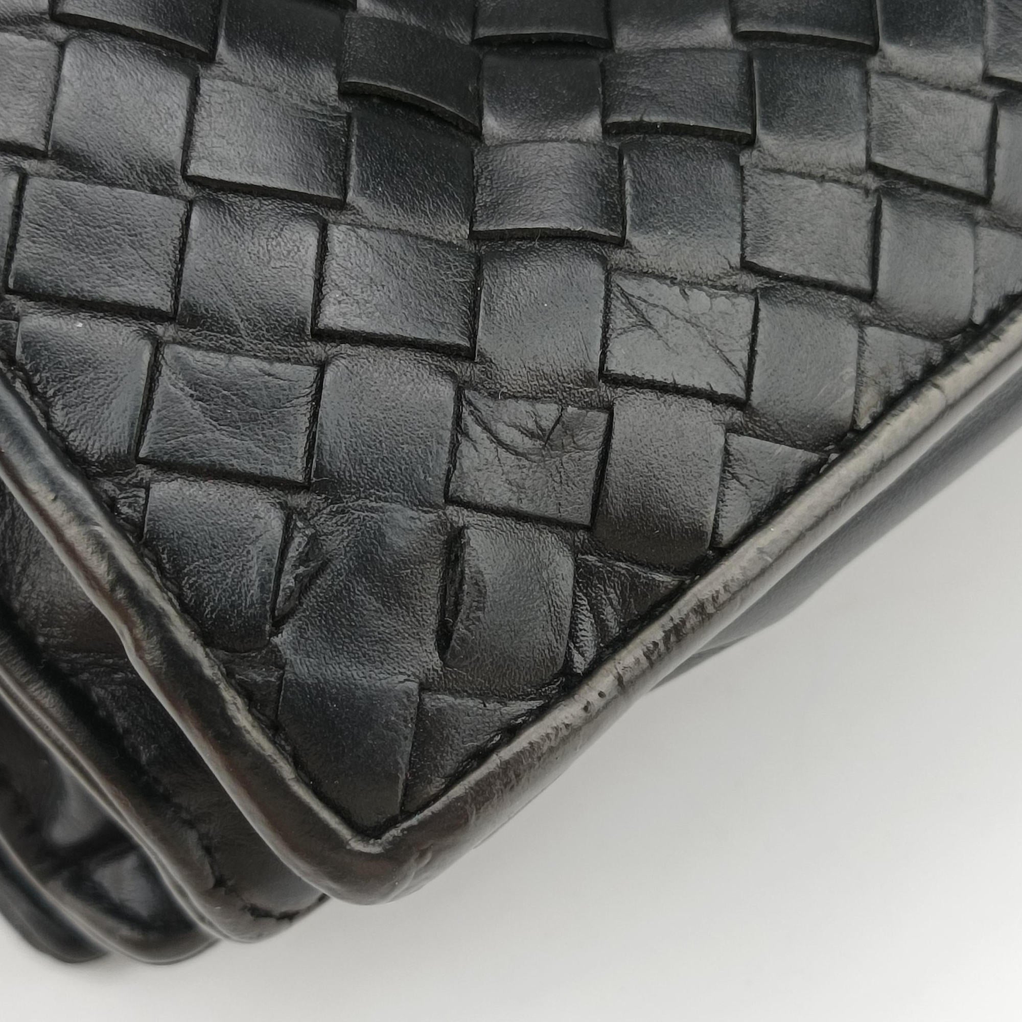 Secondhand Bottega Veneta Intrecciato Black lambskin  handbag | stylenewstar