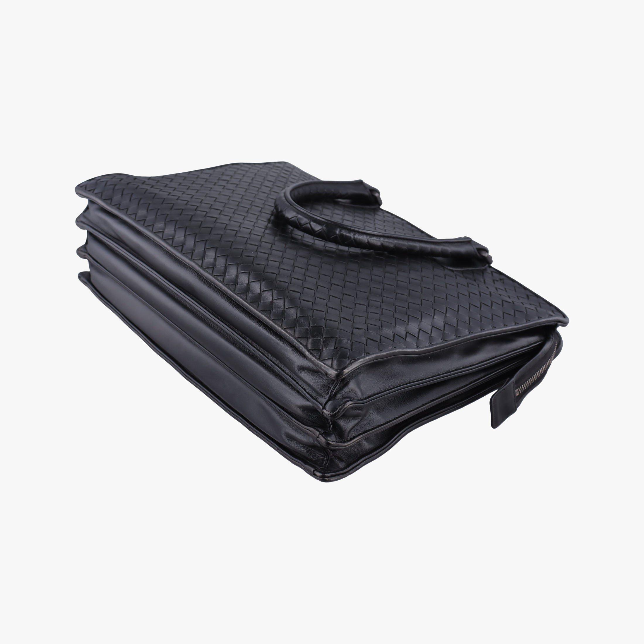 Secondhand Bottega Veneta Intrecciato Black lambskin  handbag | stylenewstar