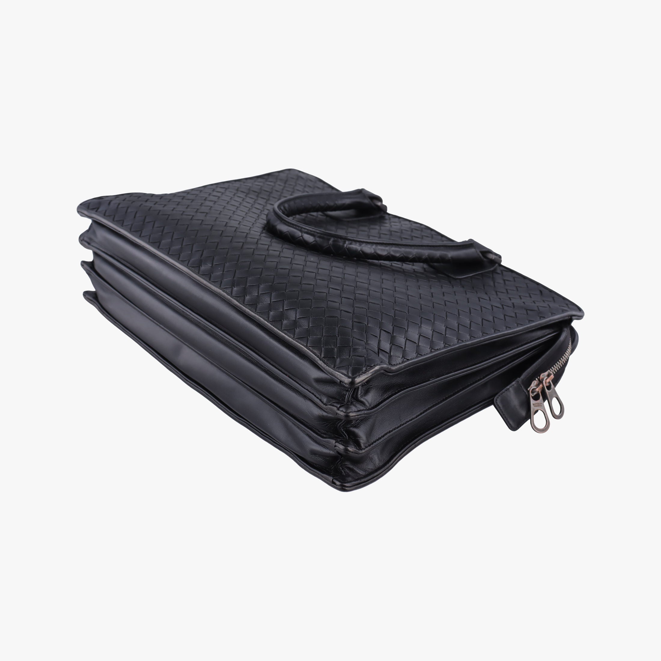 Secondhand Bottega Veneta Intrecciato Black lambskin  handbag | stylenewstar