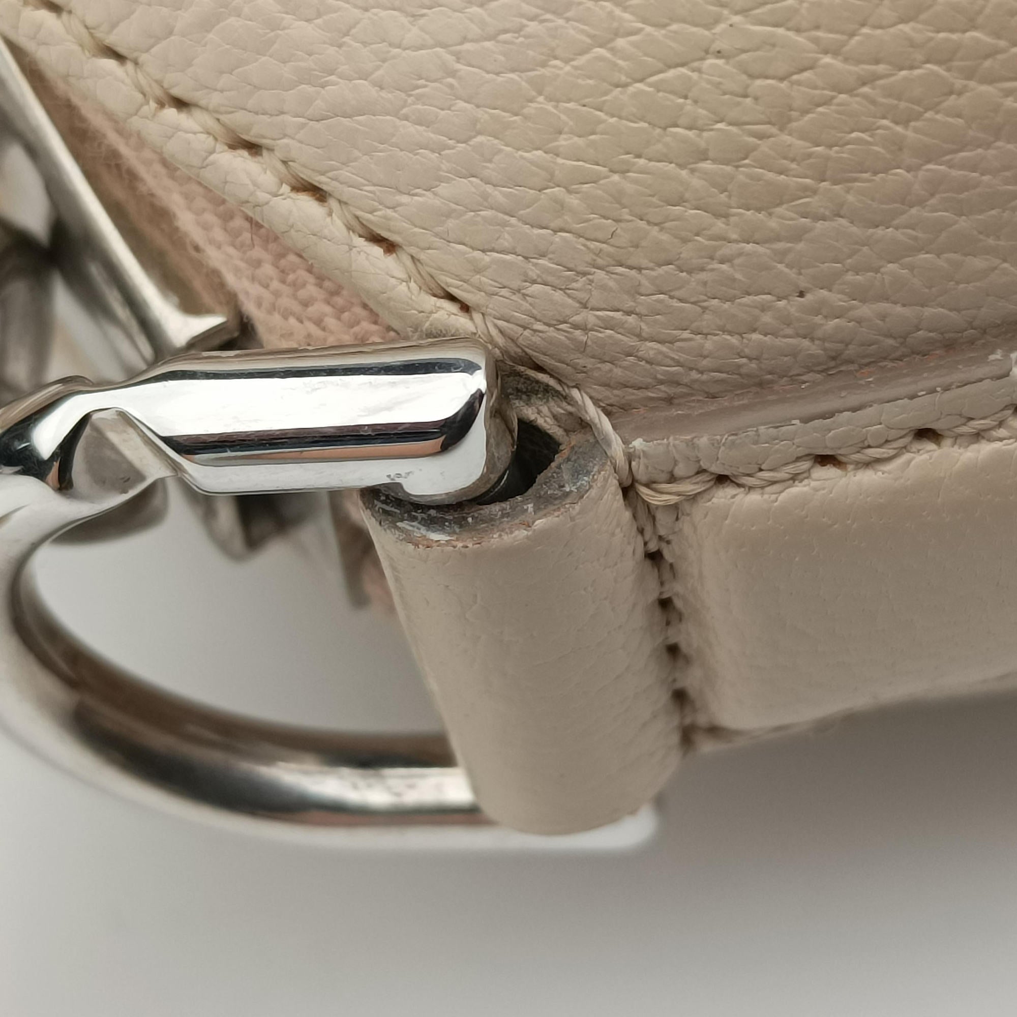 Pre-owned Givenchy Antigona Beige Leather  shoulderbag | stylenewstar