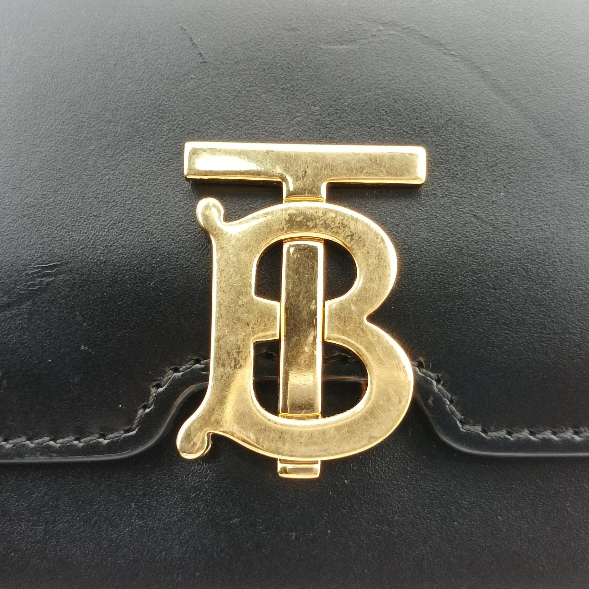 Pre-owned Burberry TB logo Black Leather  bum bag/waist bag | stylenewstar