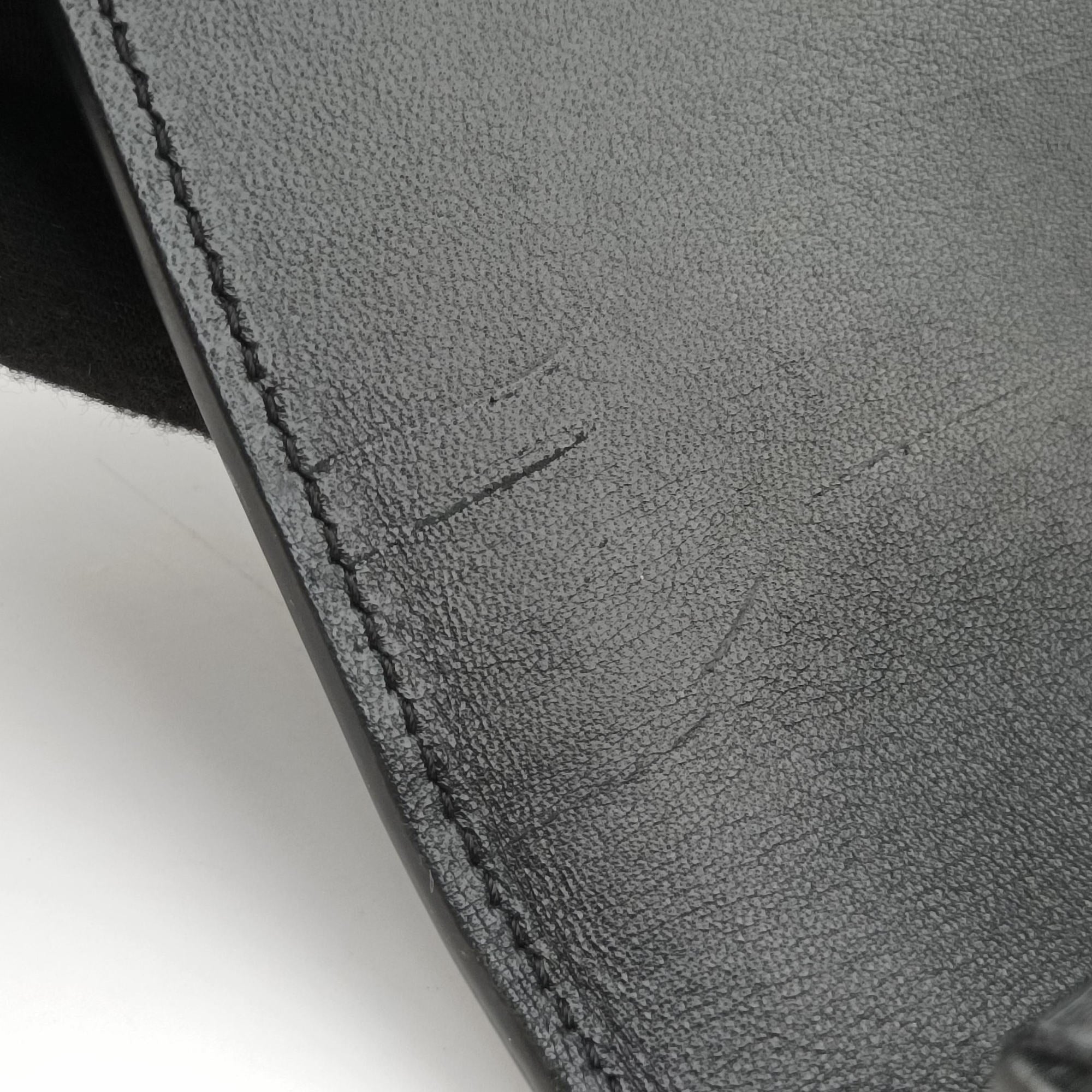 Pre-owned Burberry TB logo Black Leather  bum bag/waist bag | stylenewstar