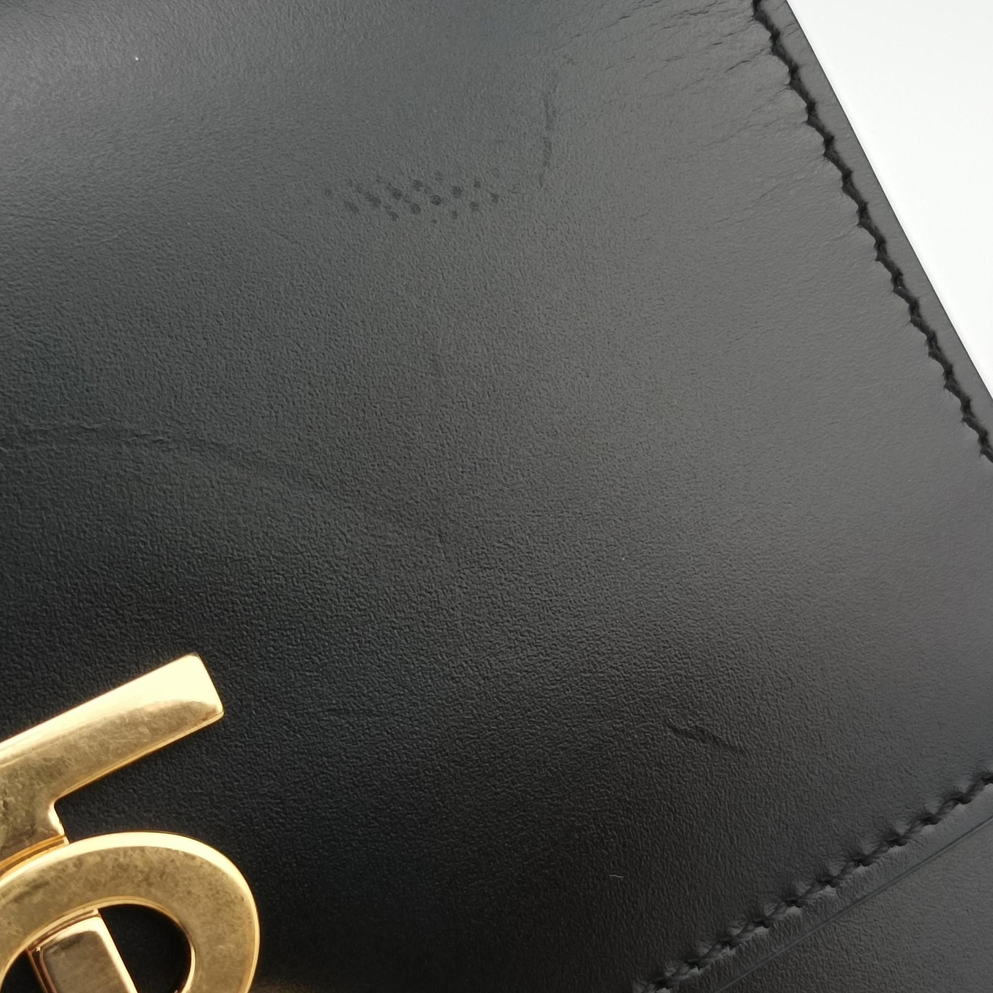 Pre-owned Burberry TB logo Black Leather  bum bag/waist bag | stylenewstar