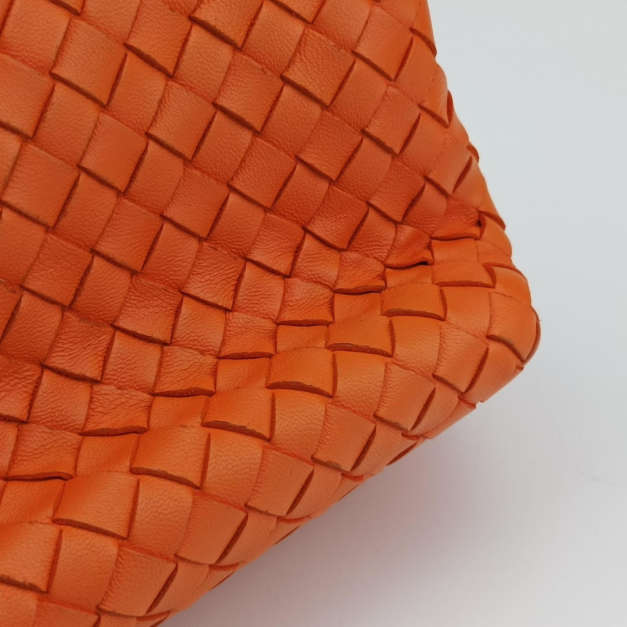 Pre-owned Bottega Veneta Intrecciato Olimpia Orange lambskin  shoulderbag | stylenewstar