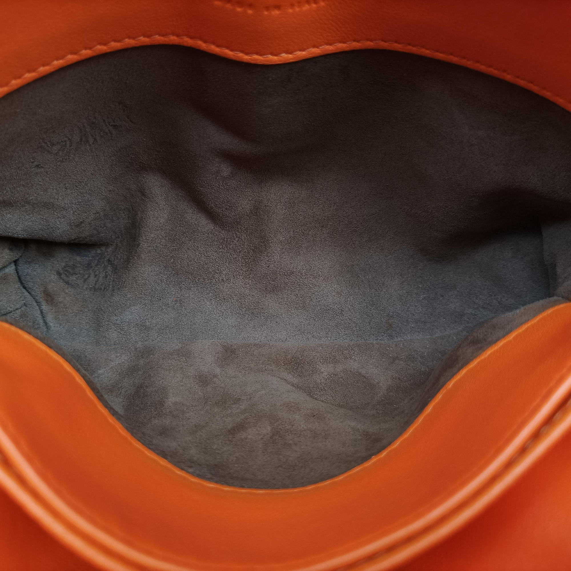 Pre-owned Bottega Veneta Intrecciato Olimpia Orange lambskin  shoulderbag | stylenewstar
