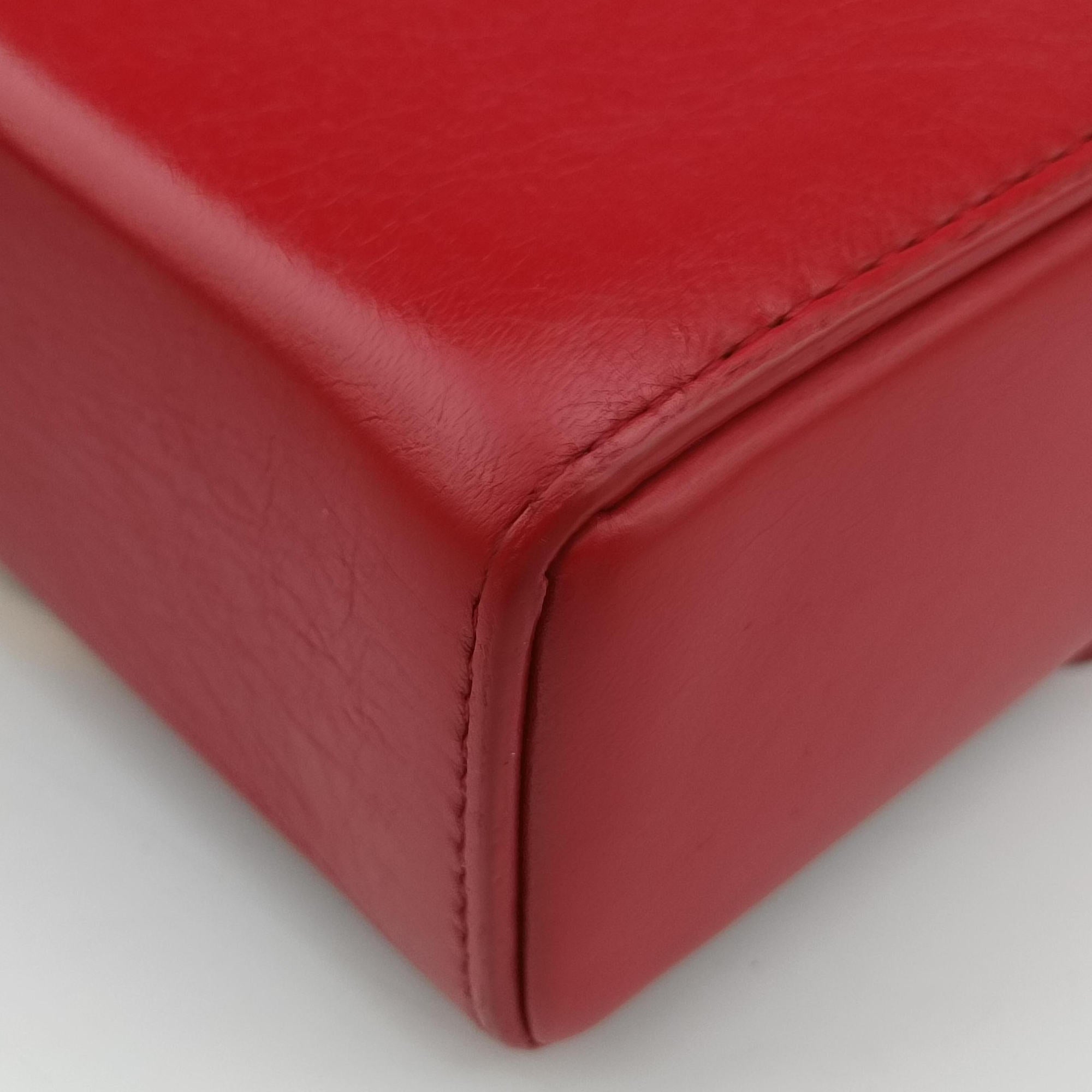Pre-owned Christian Dior 30 MONTAIGNE Red Leather  shoulderbag | stylenewstar