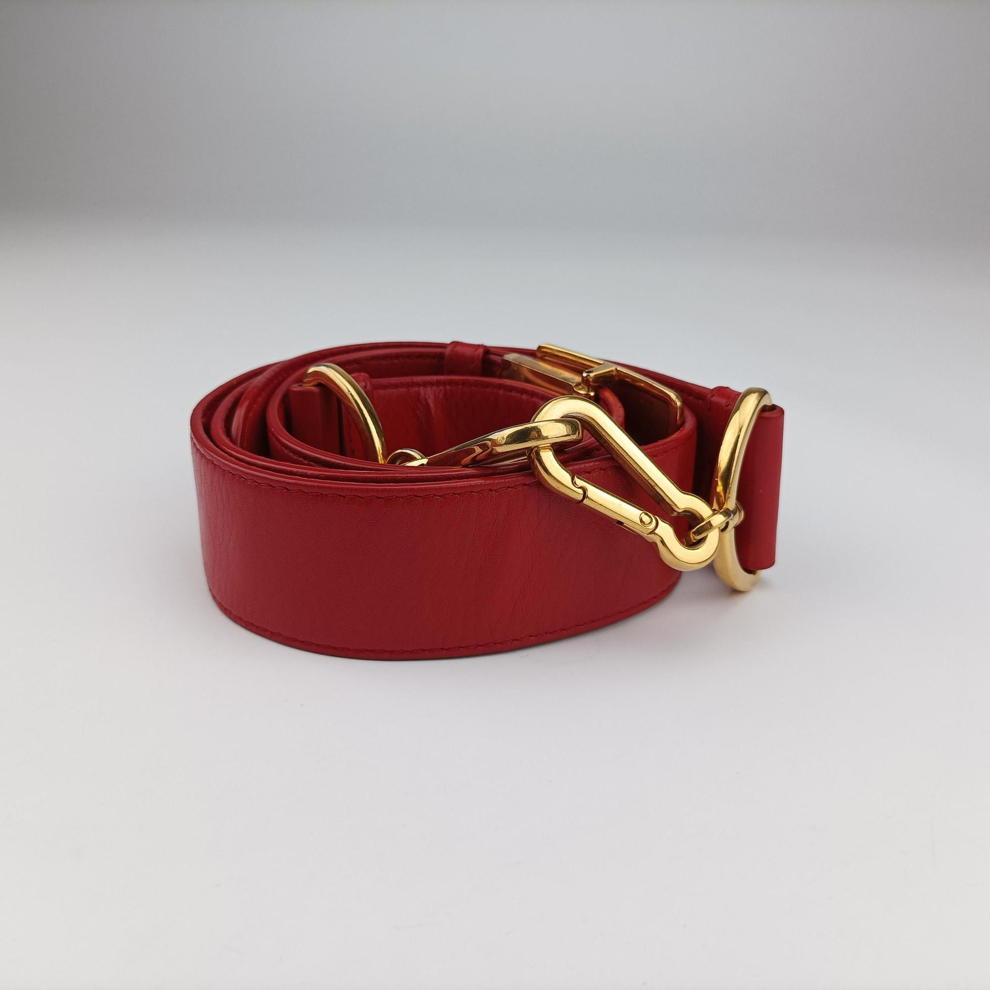 Pre-owned Christian Dior 30 MONTAIGNE Red Leather  shoulderbag | stylenewstar