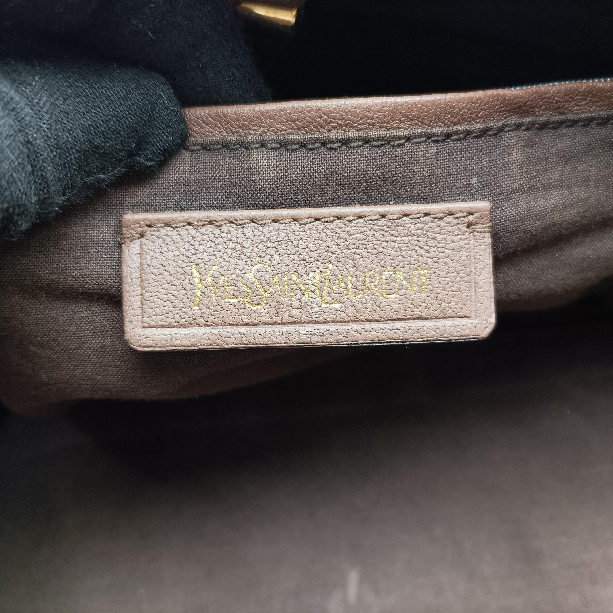 Pre-owned Yves Saint Laurent Y LIGNE Petit Cabas Brown Leather 275091 handbag | stylenewstar