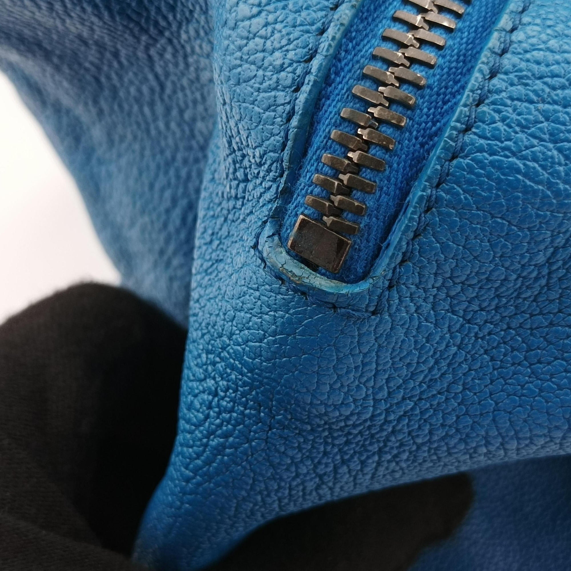 Pre-owned Bottega Veneta Boston Zip Detail Blue Leather  handbag | stylenewstar