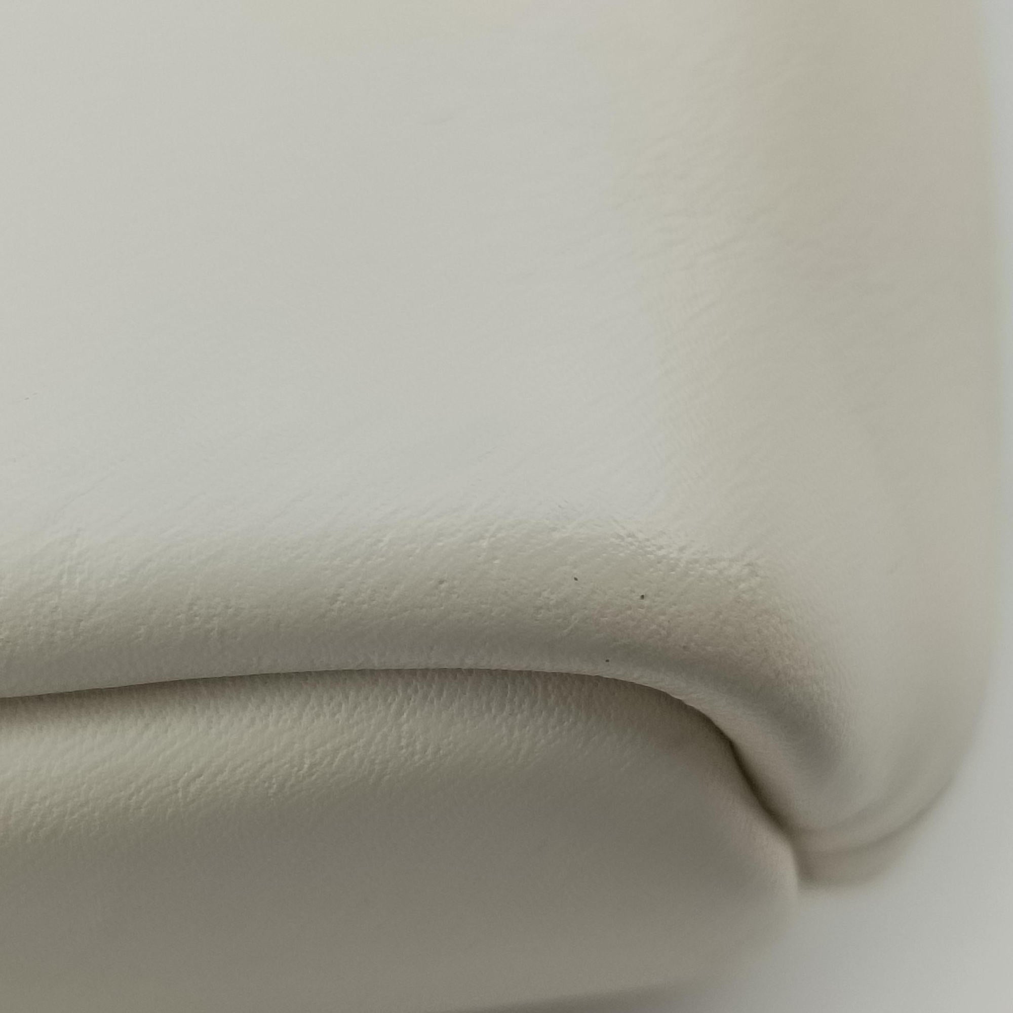 Pre-owned Valentino Rockstud Ivory  Nappa Leather   shoulderbag | stylenewstar
