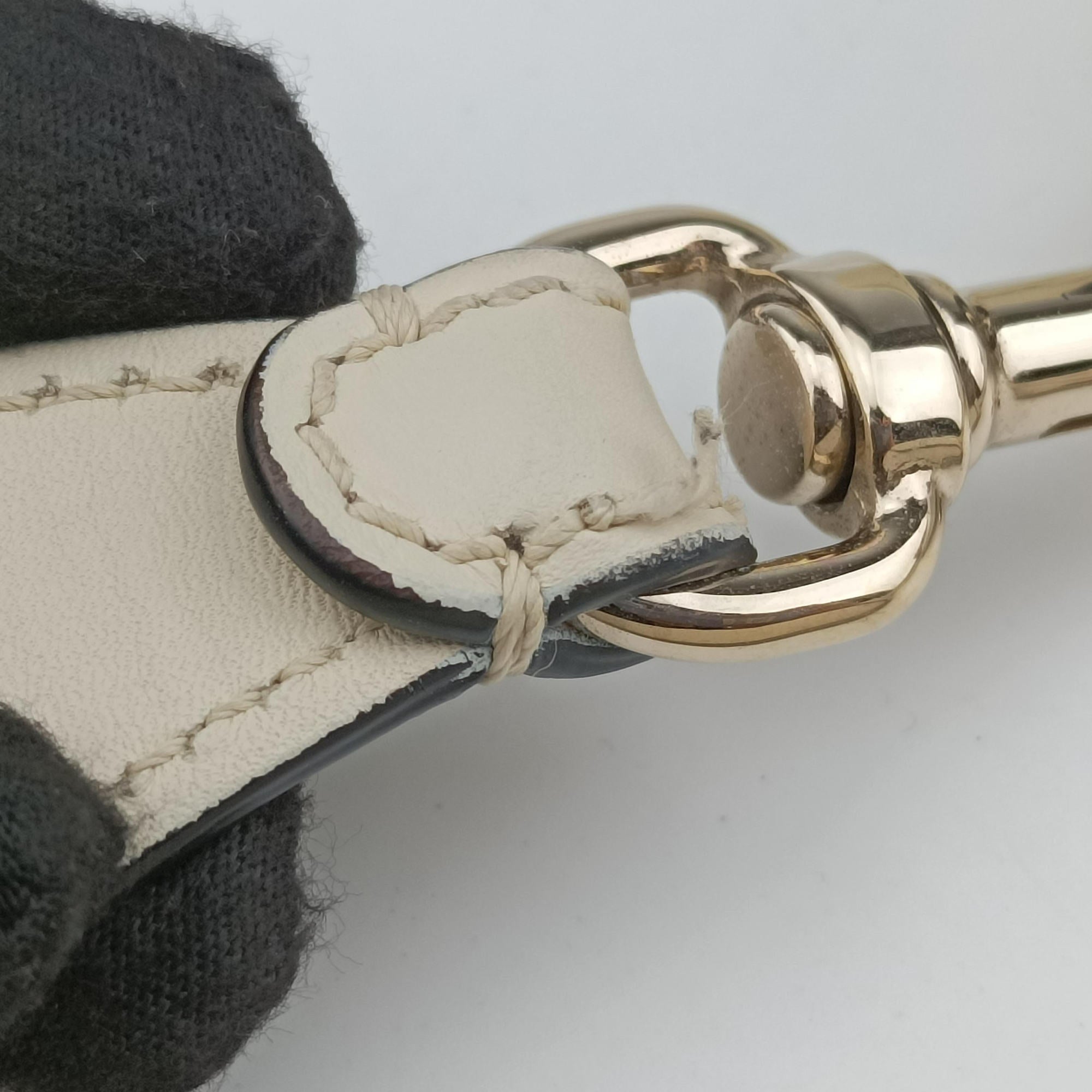 Pre-owned Valentino Rockstud Ivory  Nappa Leather   shoulderbag | stylenewstar