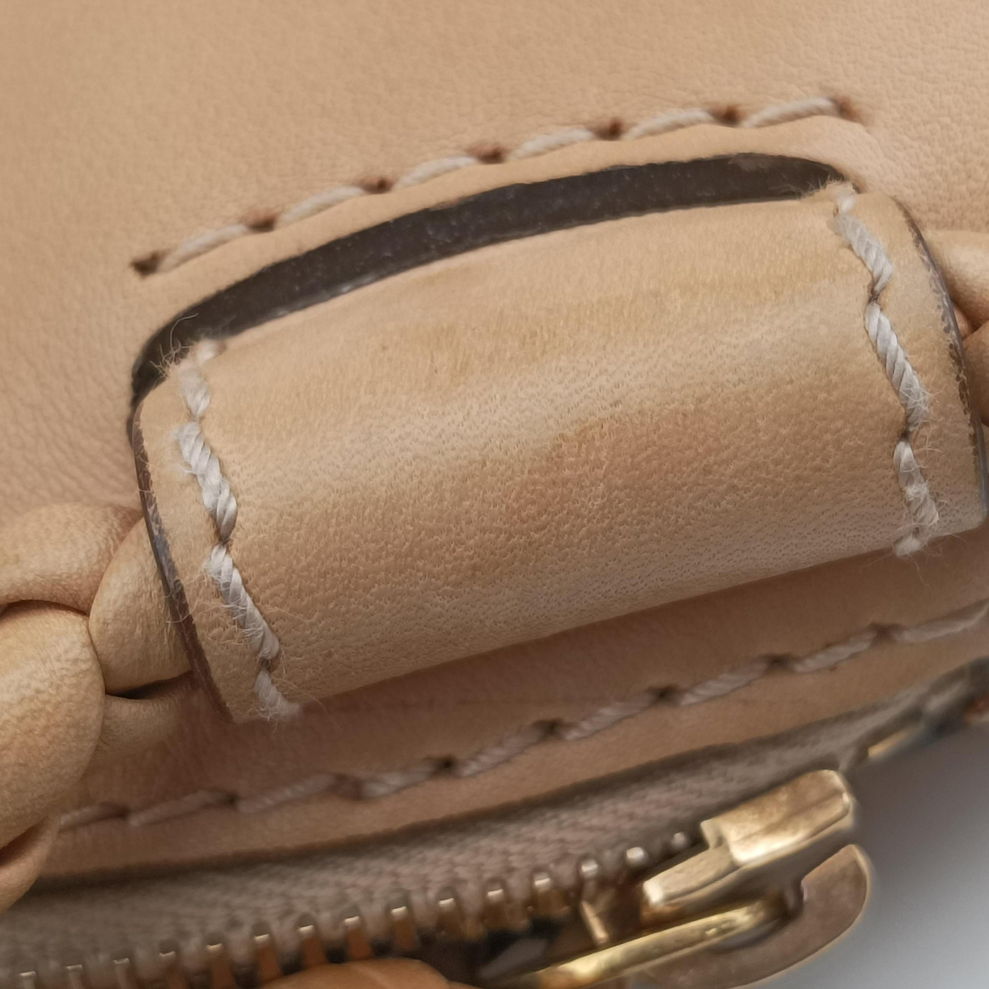 Pre-owned Gucci Handmade Camel leather 263952 shoulderbag | stylenewstar