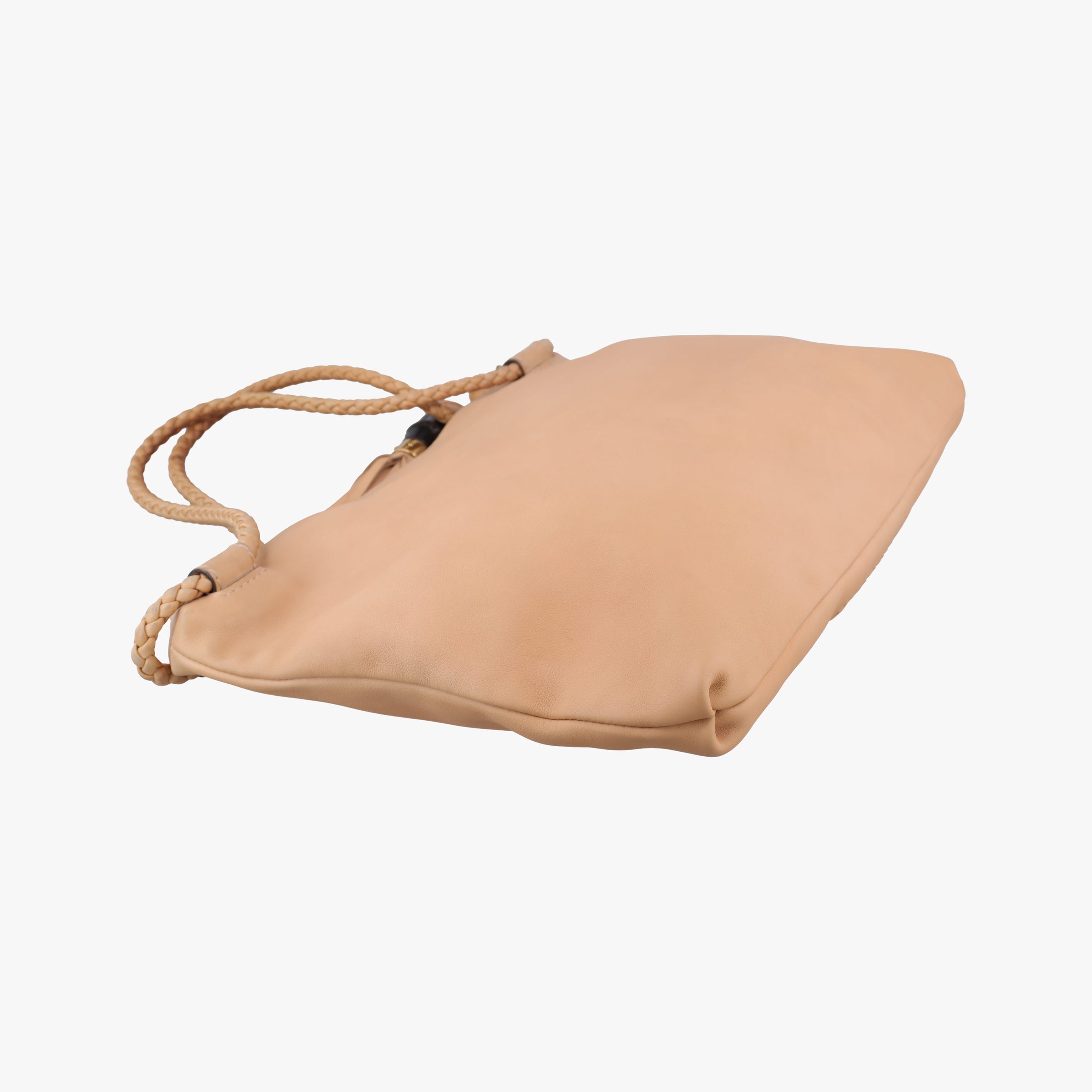 Pre-owned Gucci Handmade Camel leather 263952 shoulderbag | stylenewstar