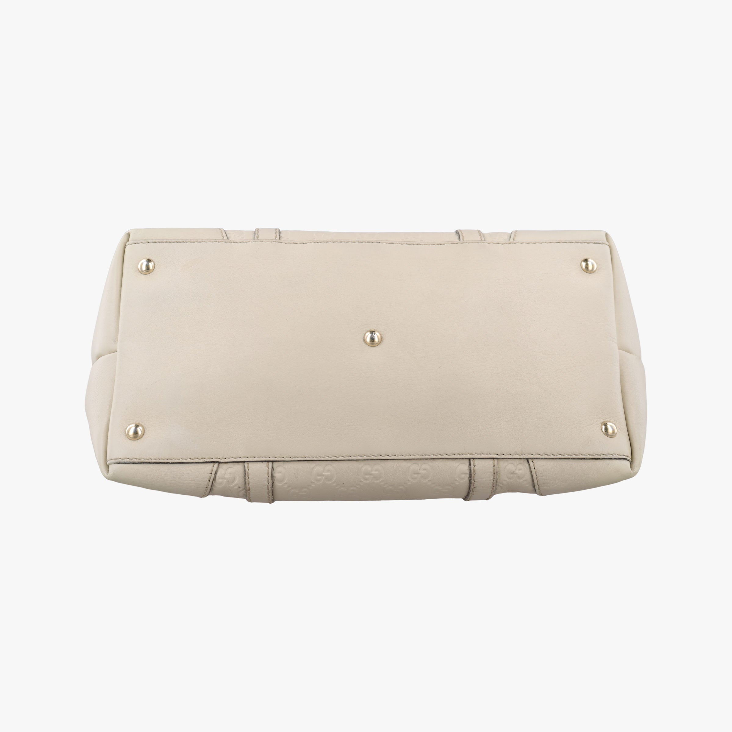 Pre-owned Gucci Lovely White Leather 257068 handbag | stylenewstar