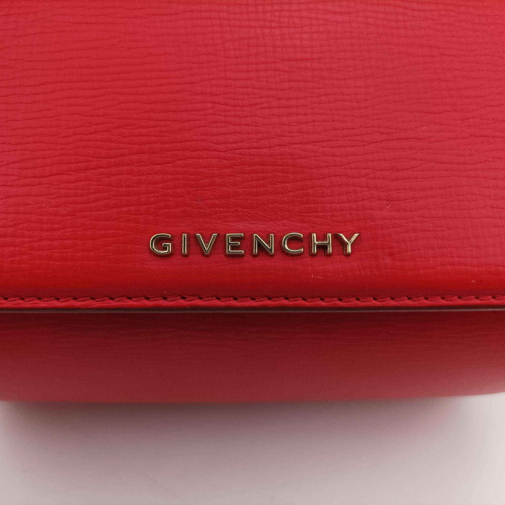Secondhand Givenchy Pandora Red Leather  shoulderbag | stylenewstar