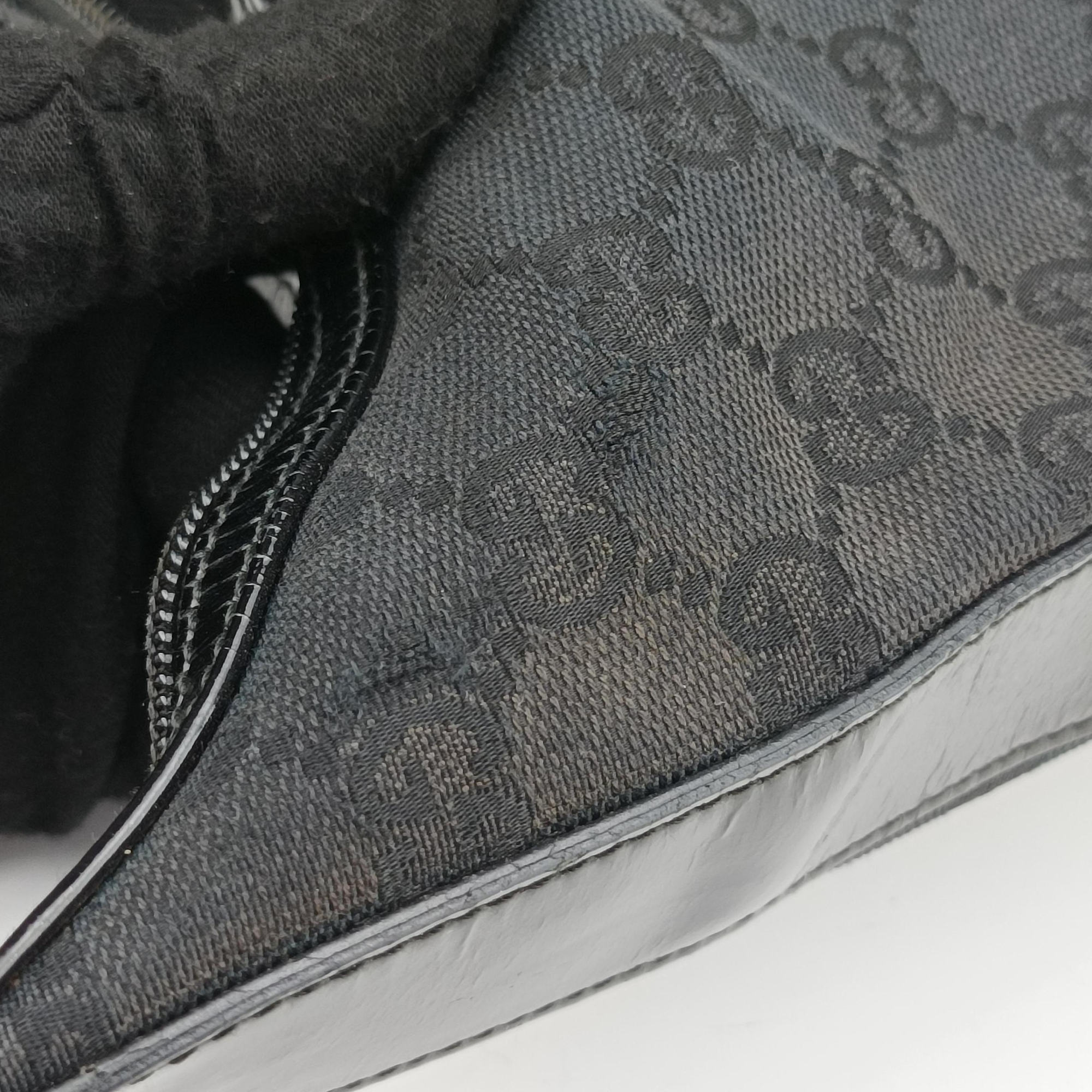 Vintage Gucci Hobo Black canvas 001.42 handbag | stylenewstar