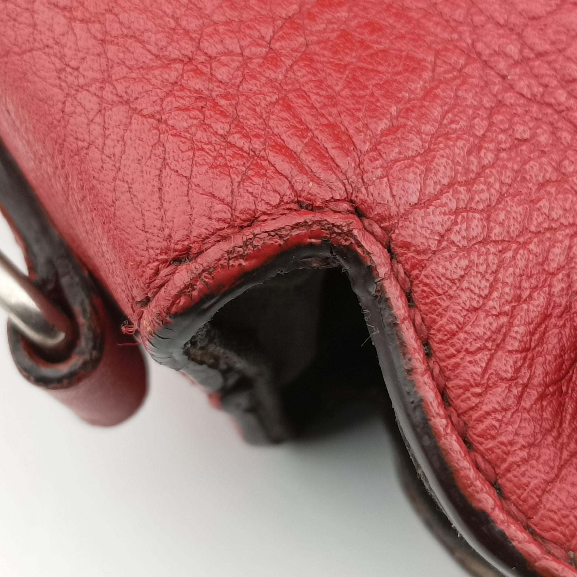Pre-owned Fendi Small By The Way Red Leather 8BL124 shoulderbag | stylenewstar