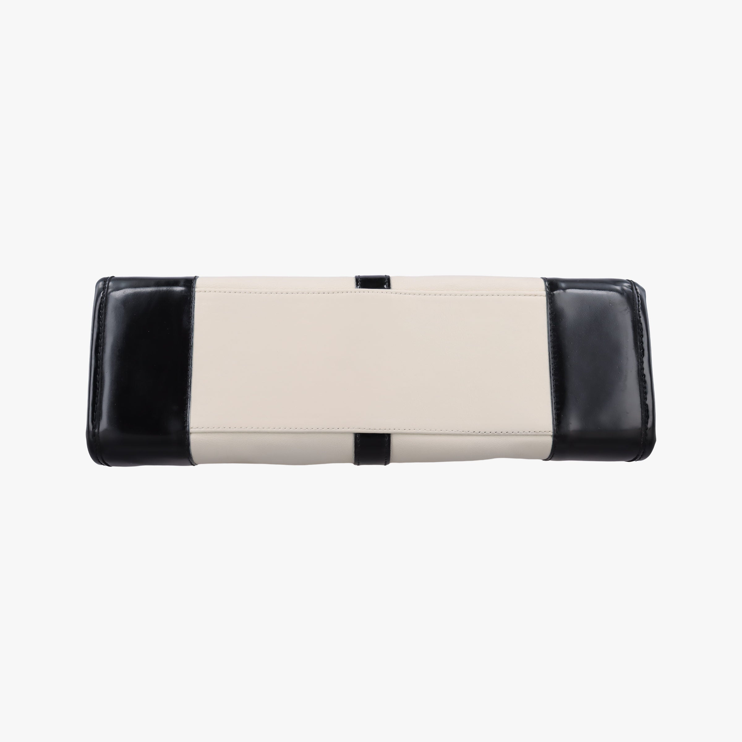 Pre-owned Gucci Jackie White × Black Leather 002.11 shoulderbag | stylenewstar