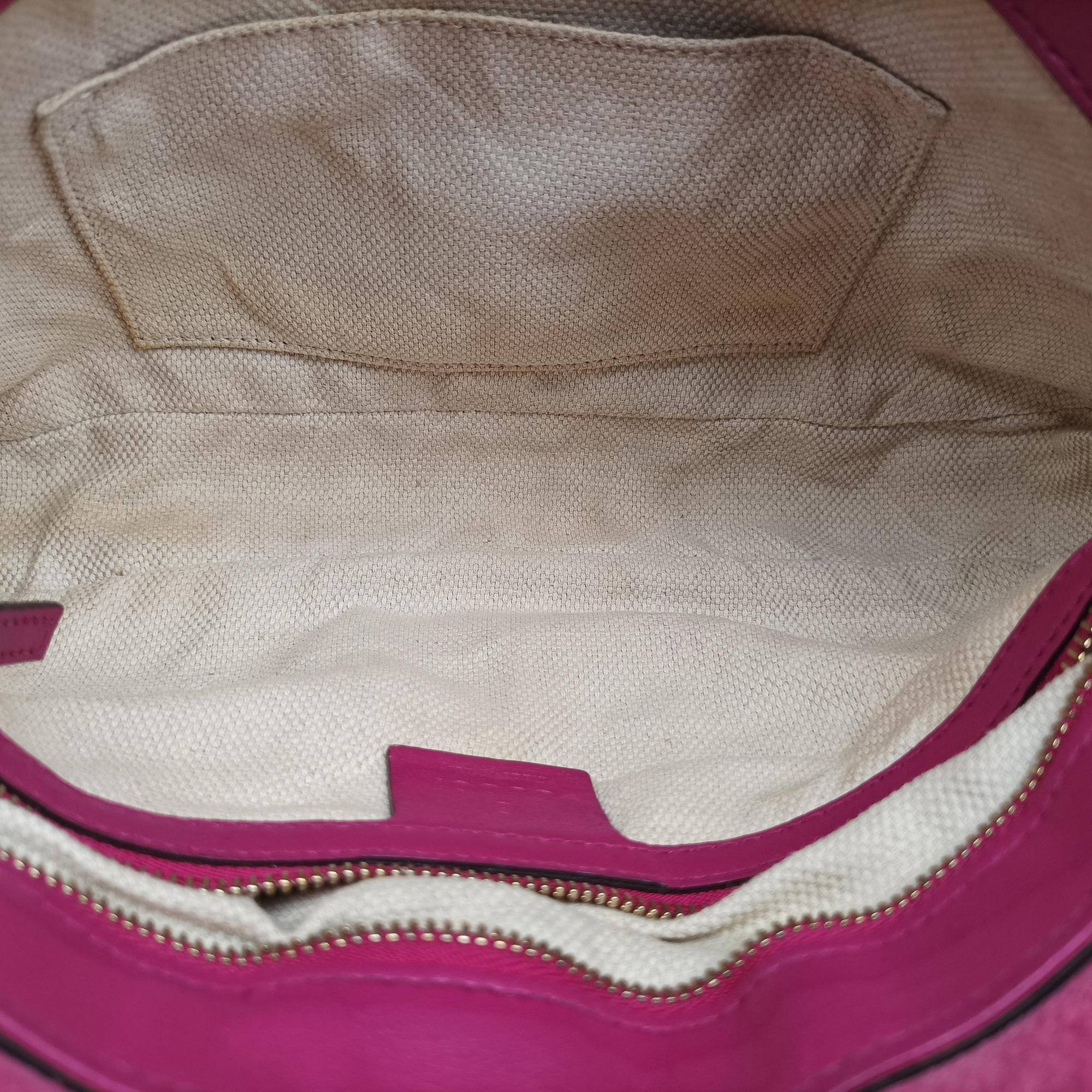 Pre-owned Gucci Soho Rose Patent Leather 336752 shoulderbag | stylenewstar