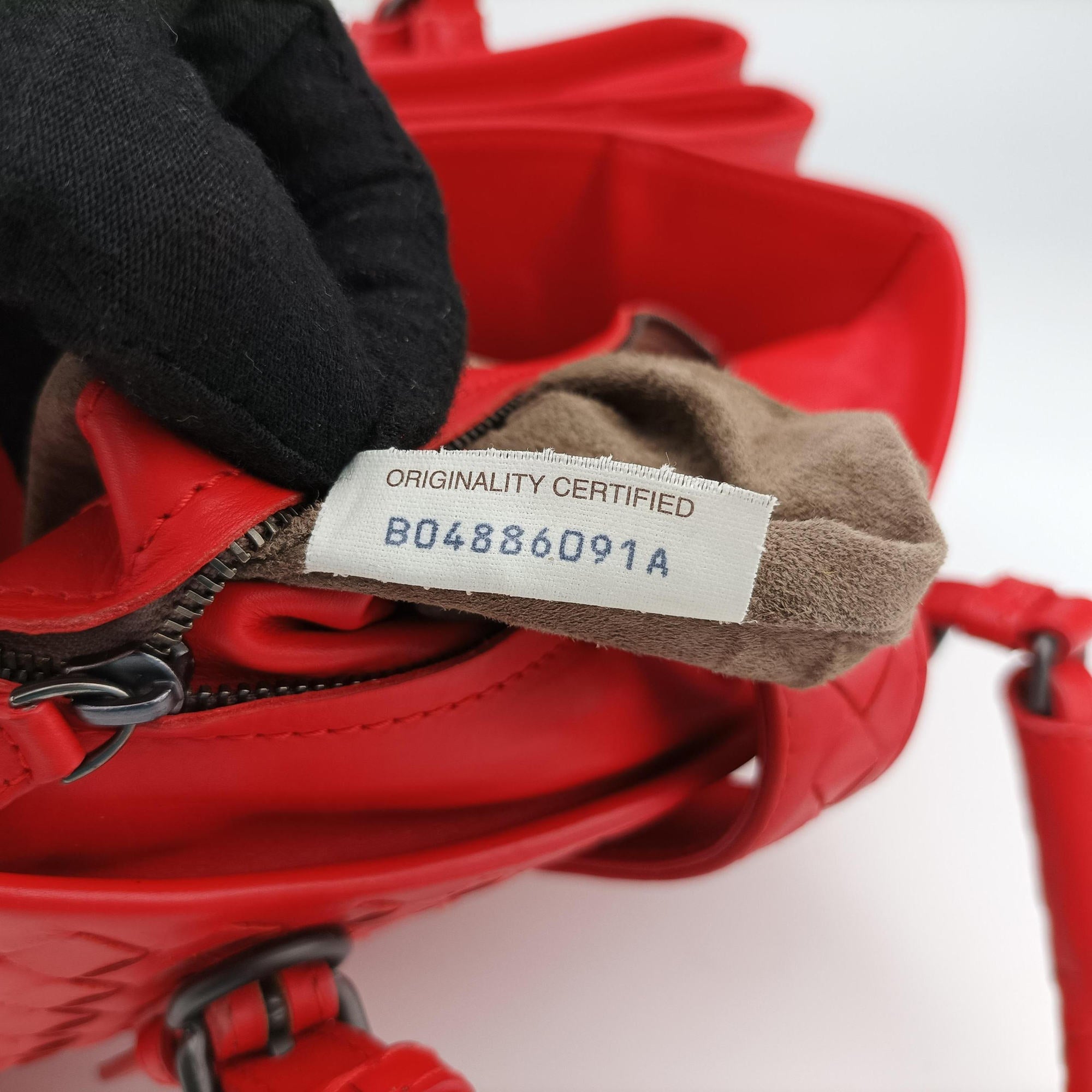 Secondhand Bottega Veneta Roma Intrecciato Red lambskin  shoulderbag | stylenewstar