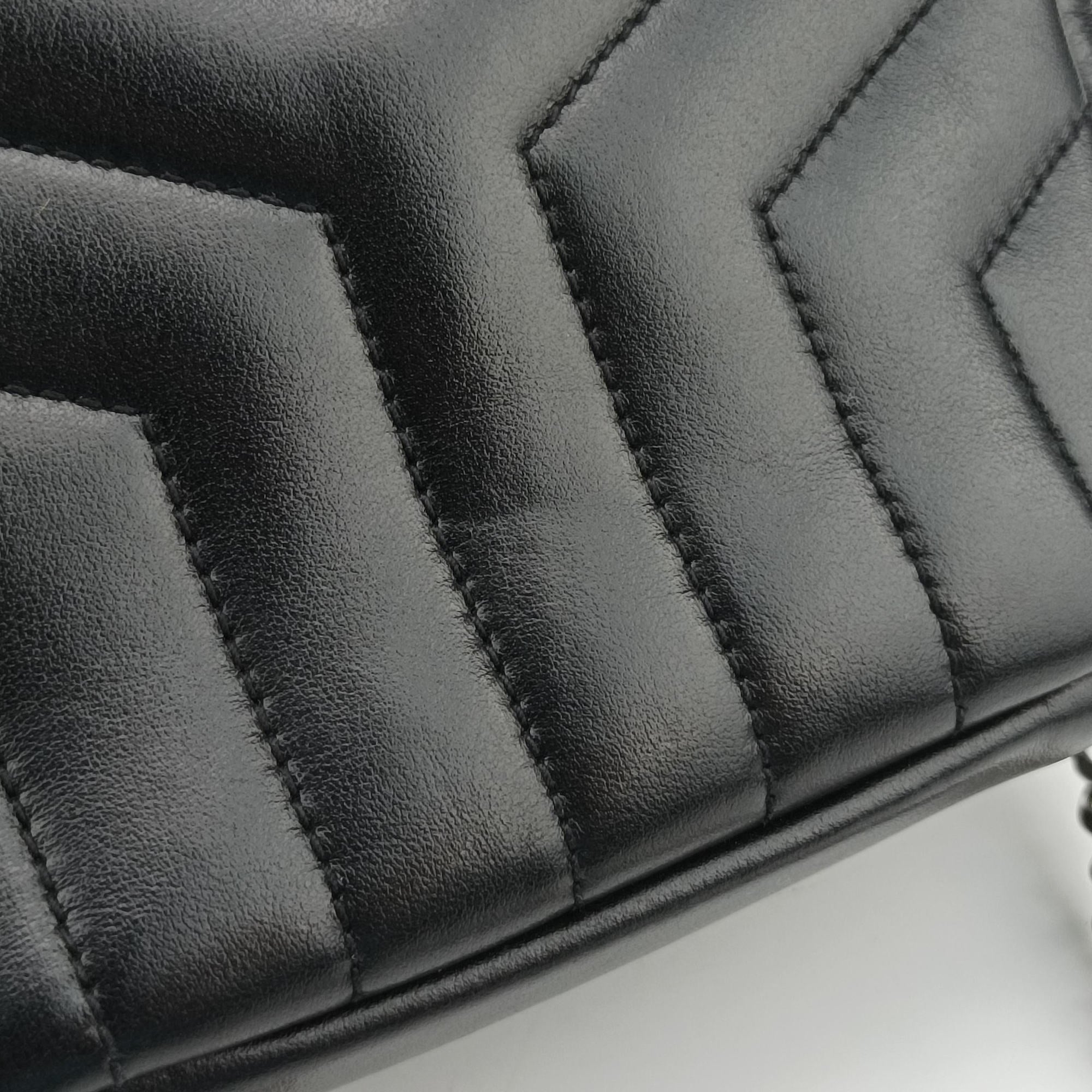 Pre-owned Yves Saint Laurent Lou Mini Bag Black Leather 457588 shoulderbag | stylenewstar