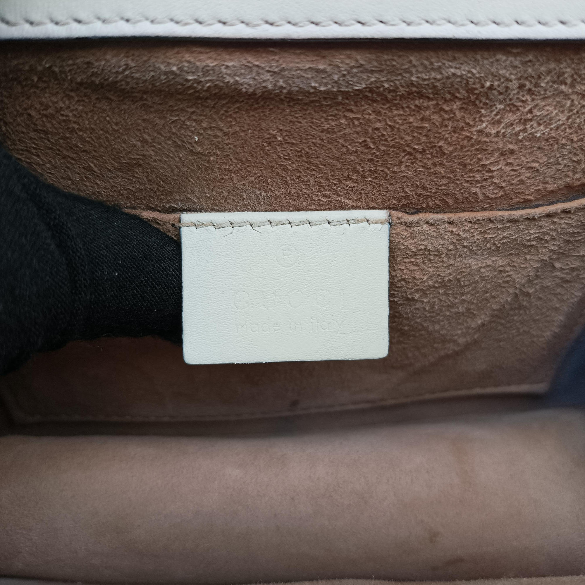 Pre-owned Gucci Sylvie Ivory×navy×red Leather 470270 shoulderbag | stylenewstar