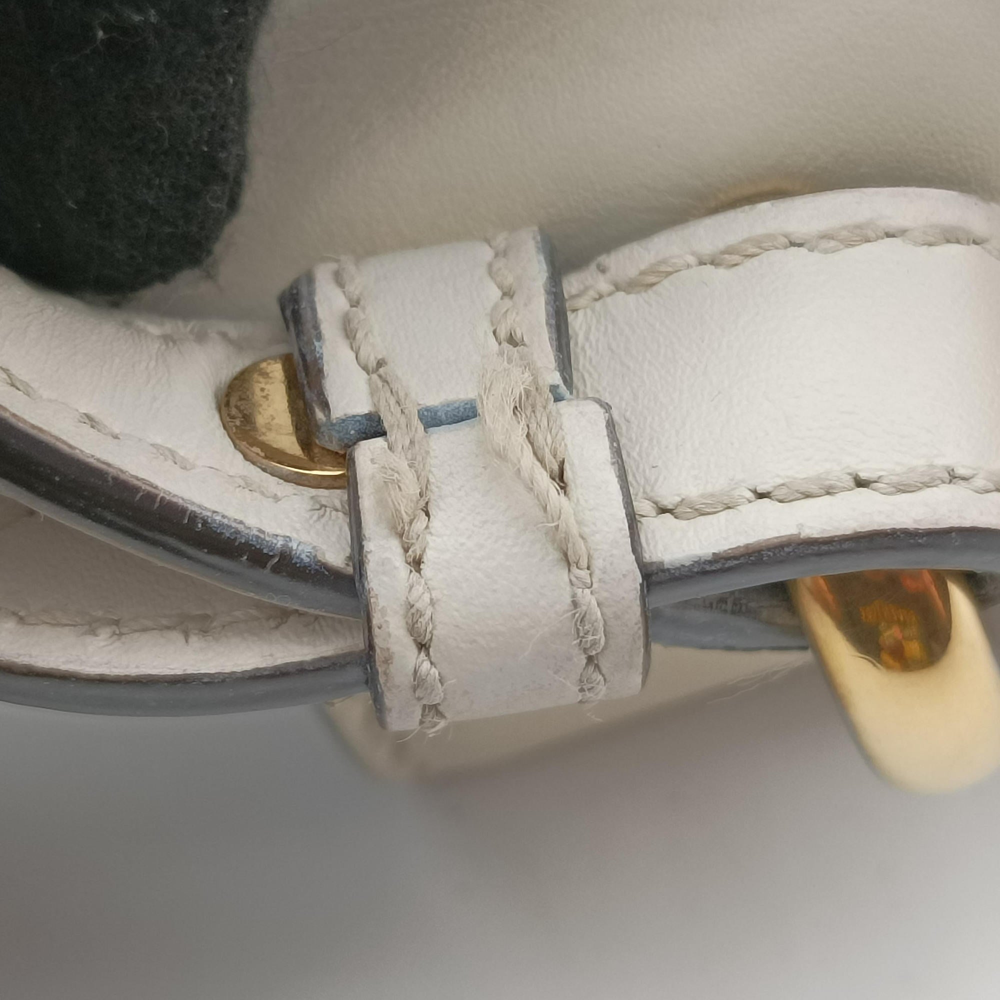 Pre-owned Gucci Sylvie Ivory×navy×red Leather 470270 shoulderbag | stylenewstar