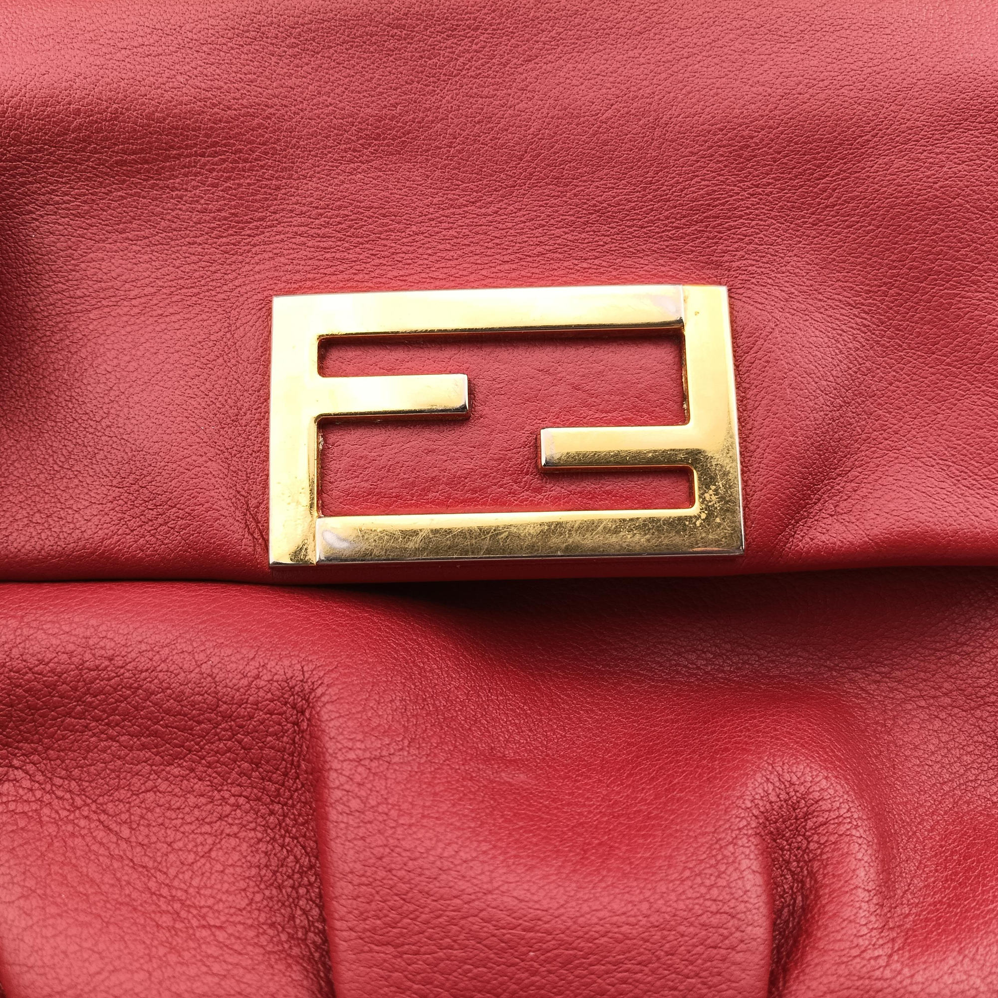 Pre-owned Fendi Fendista Pochette Red Leather 8M0276 shoulderbag | stylenewstar