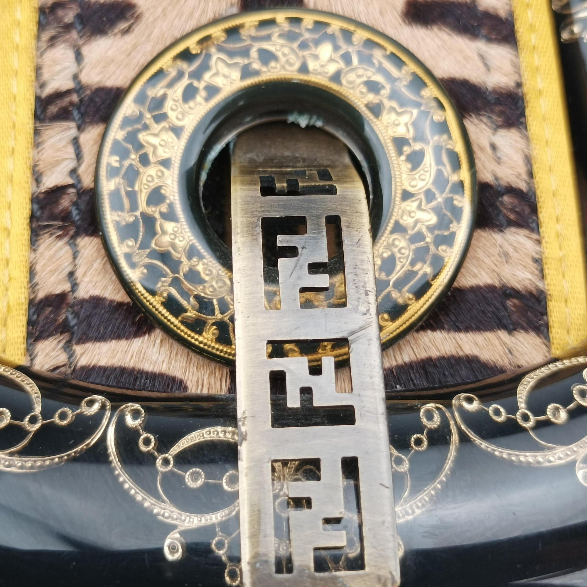 Vintage Fendi B Bag Multicolour Velvet × Fur 8BN165 handbag | stylenewstar