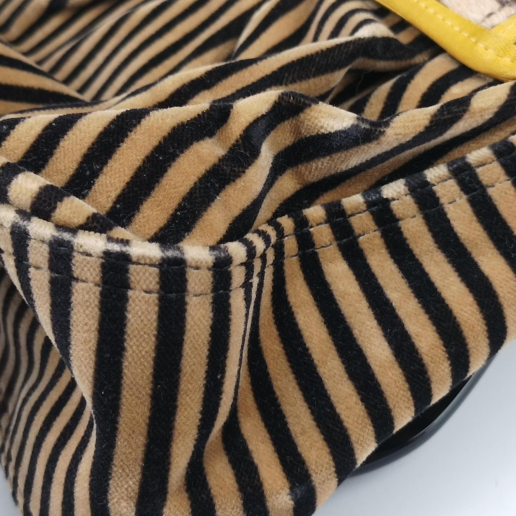 Vintage Fendi B Bag Multicolour Velvet × Fur 8BN165 handbag | stylenewstar