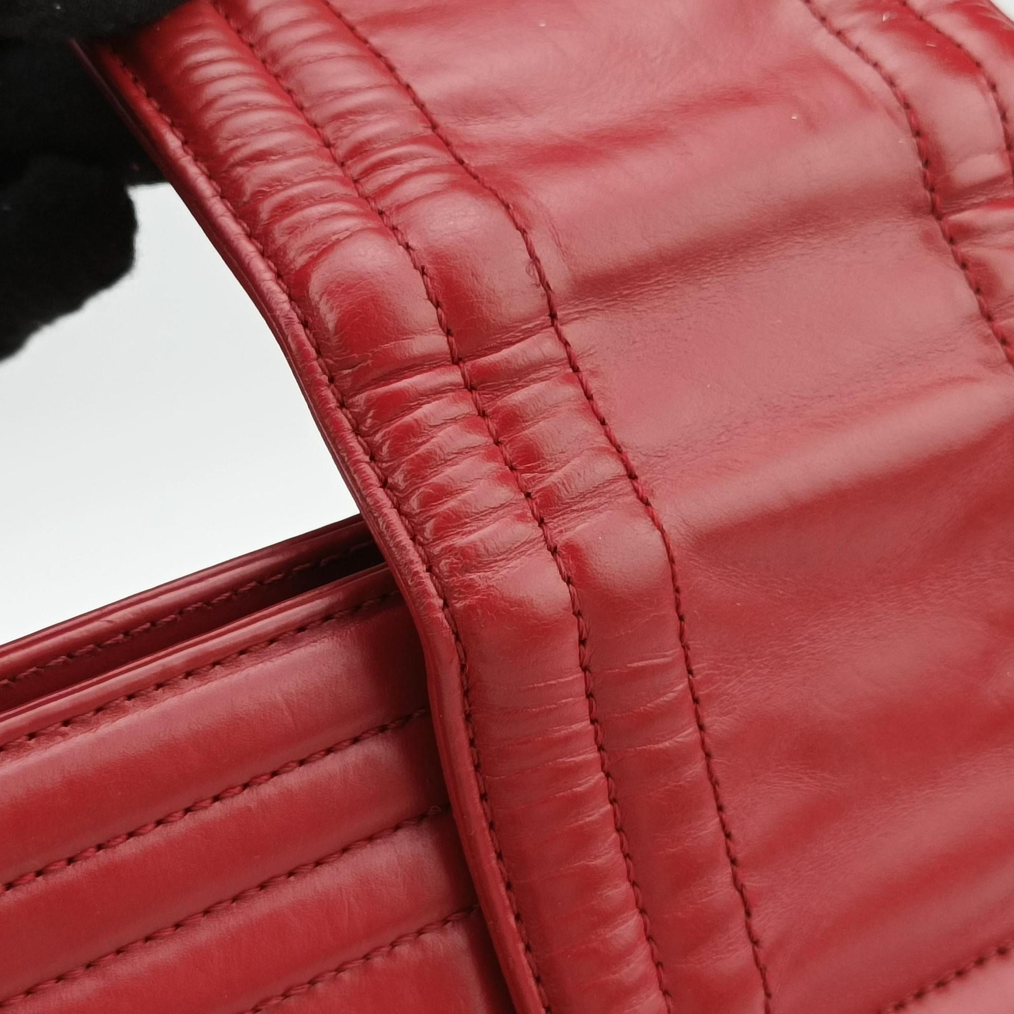 Secondhand Chanel Jetsetter Boy Shopping Tote Red Leather A66708 shoulderbag | stylenewstar