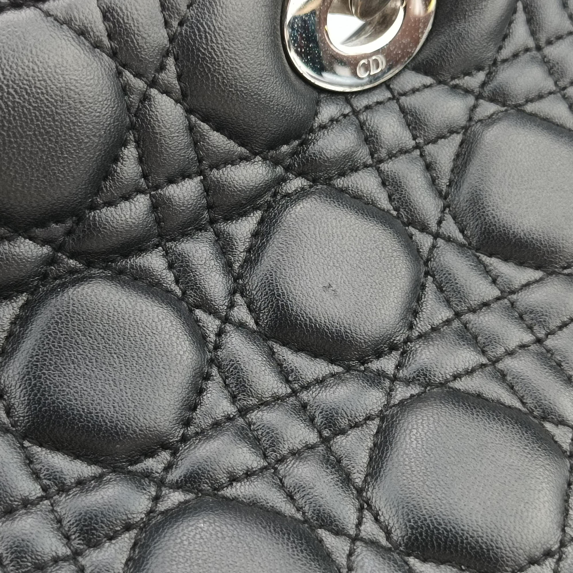 Pre-owned Christian Dior Lady Dior Black lambskin  shoulderbag | stylenewstar