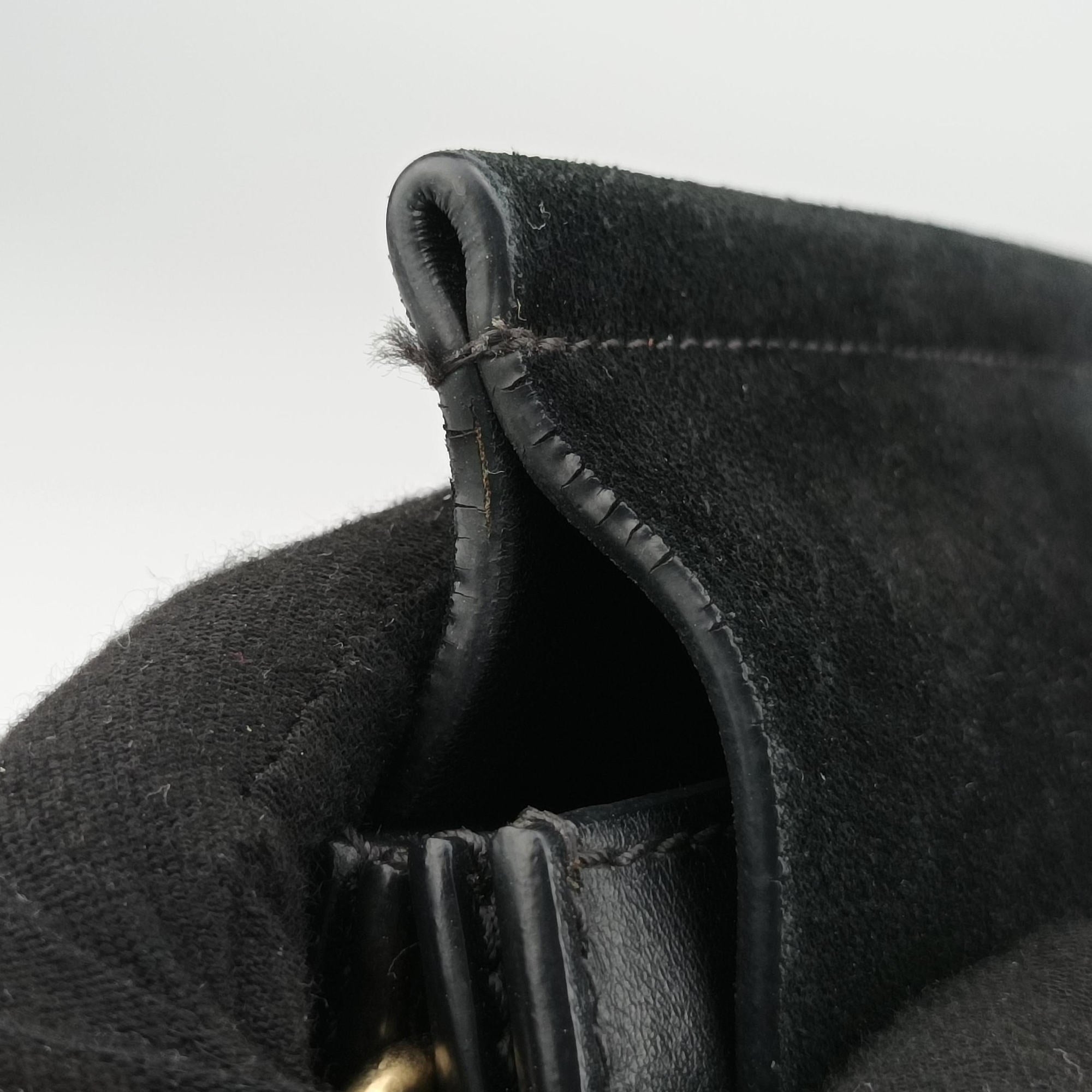 Pre-owned Chloe FAYE Black Suede × leather  shoulderbag | stylenewstar