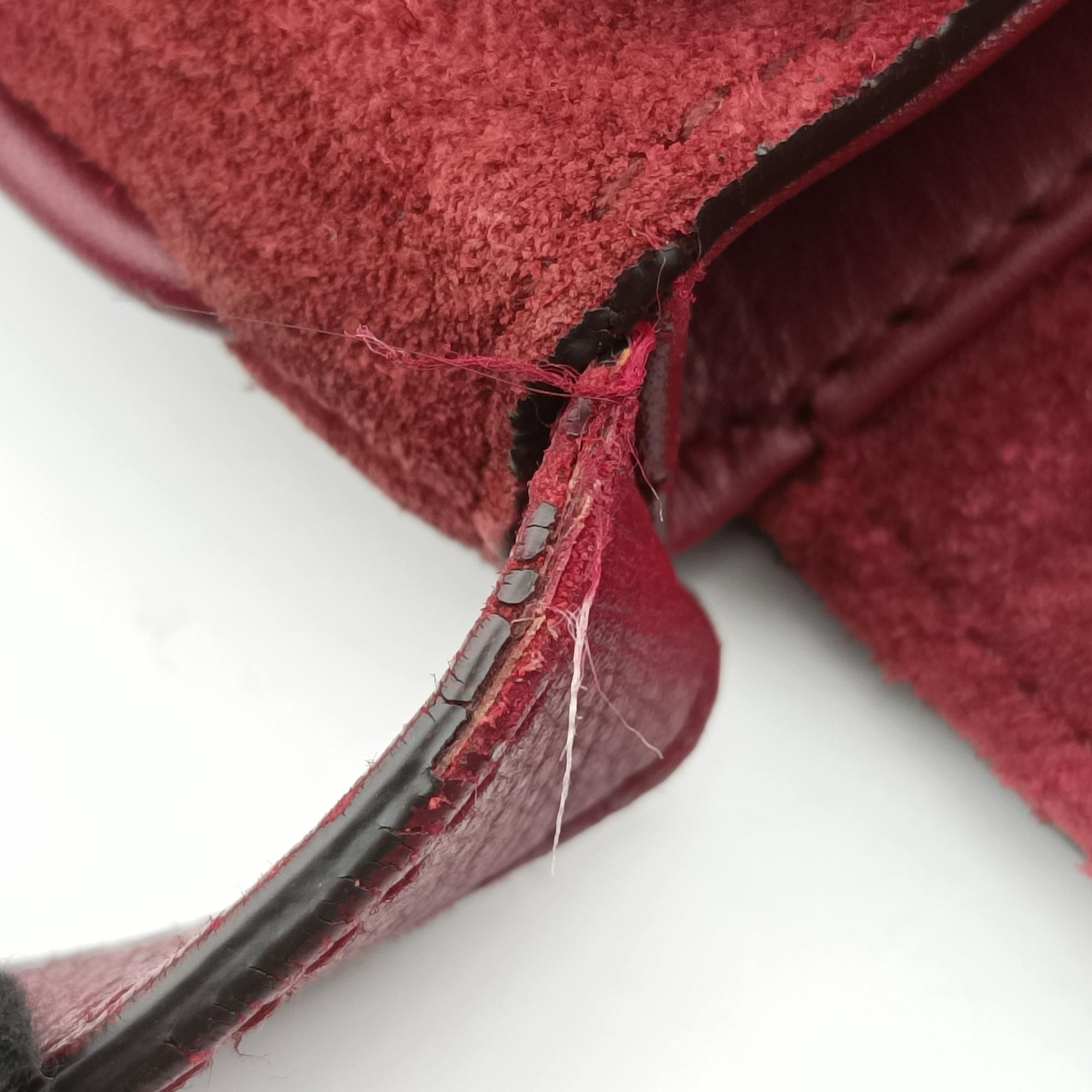 Pre-owned Gucci Arli Burgundy Suede×leather 550126 shoulderbag | stylenewstar