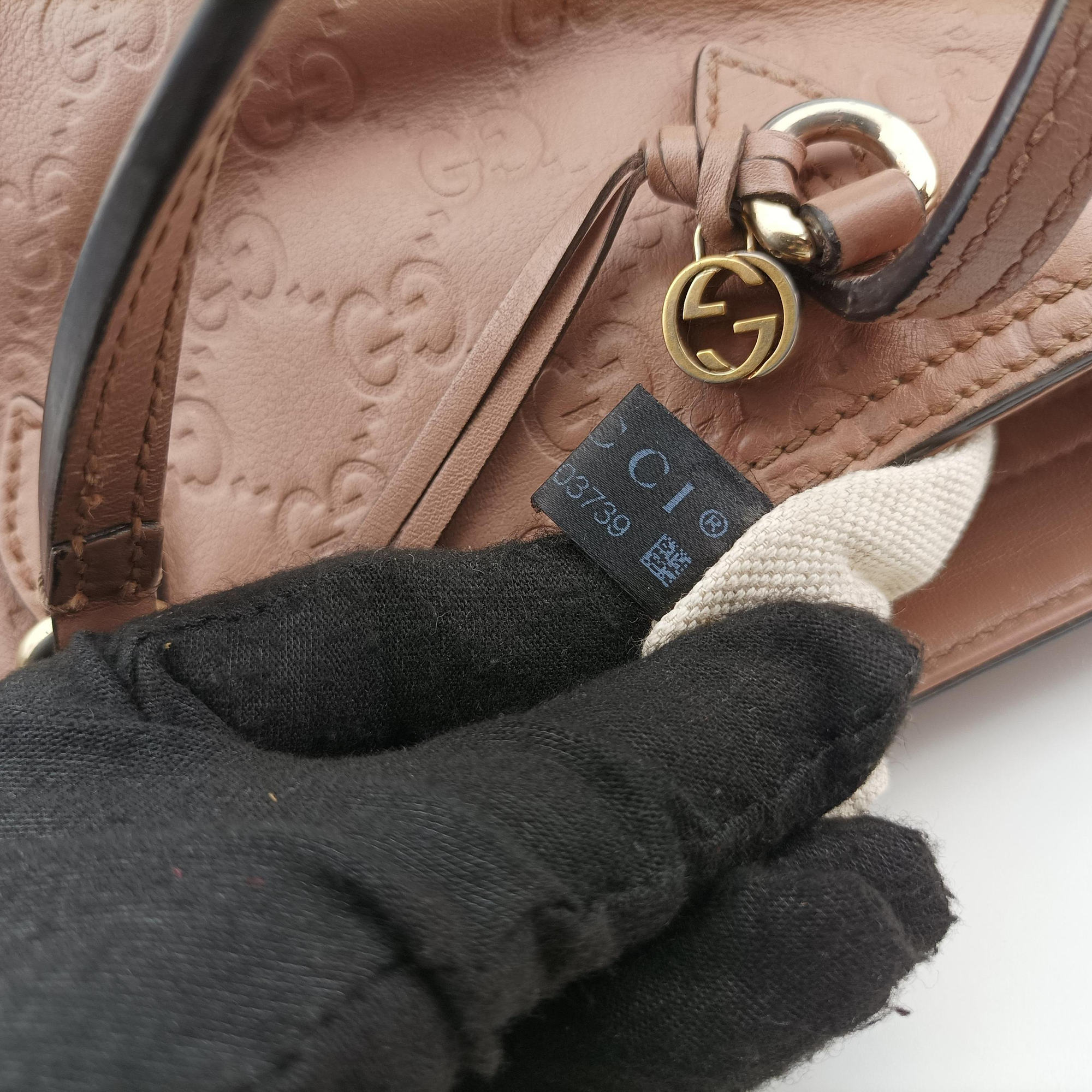 Pre-owned Gucci Bree Pink Leather 353121 shoulderbag | stylenewstar