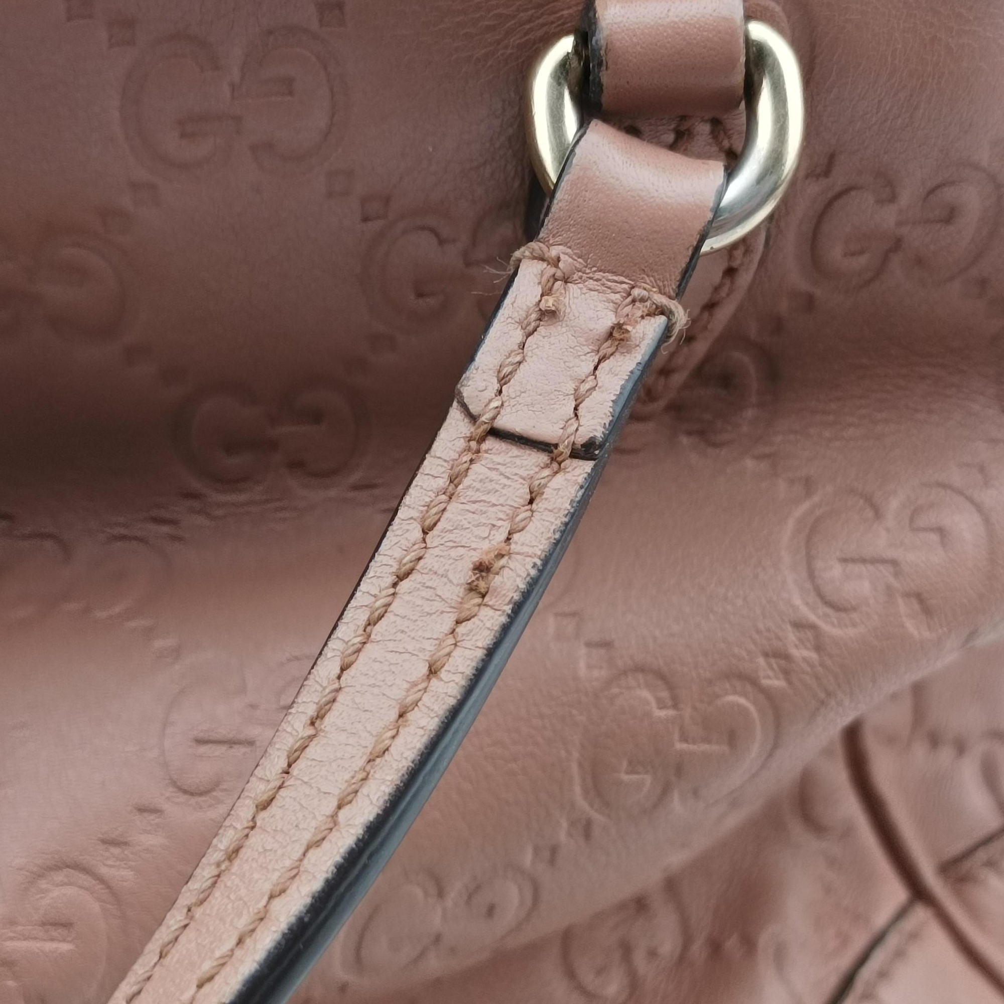 Pre-owned Gucci Bree Pink Leather 353121 shoulderbag | stylenewstar